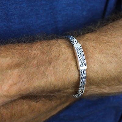 Our guide to Men’s jewellery