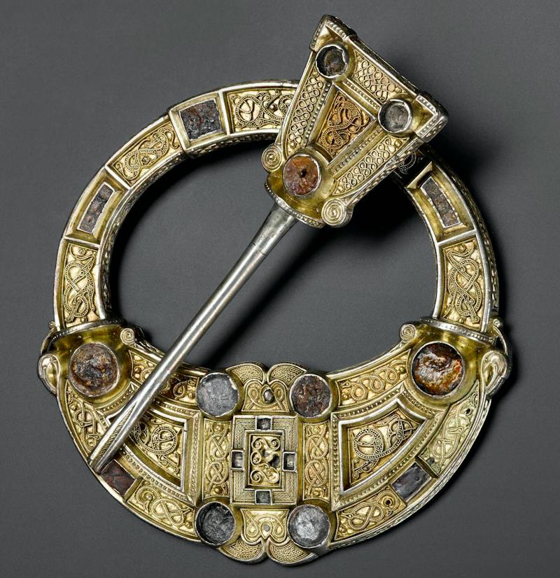 P Brooch St. Patrick's Day Countdown: Celtic Brooches 101