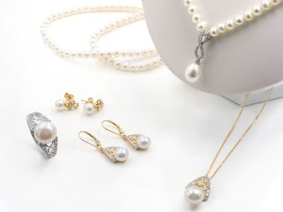 Why does June have 3 Birthstones?