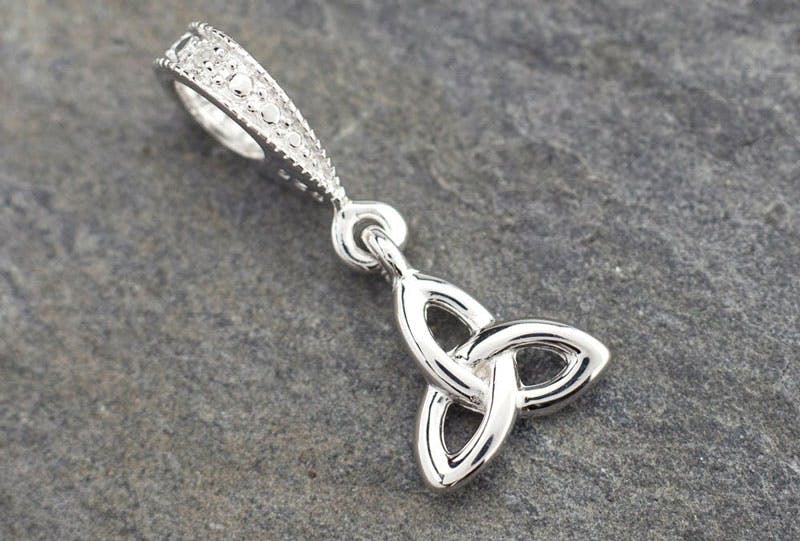 Celtic Handfasting Cord with Irish lucky horseshoe pendant