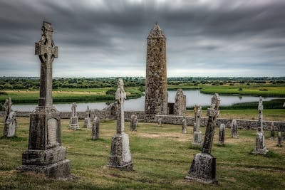 Clonmacnoise: Ireland's first city