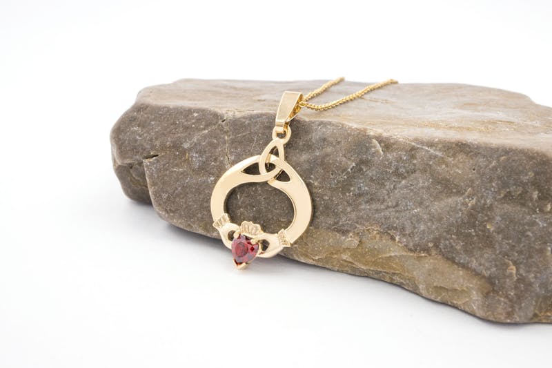 Gorgeous Yellow Gold January Birthstone Necklace For Women