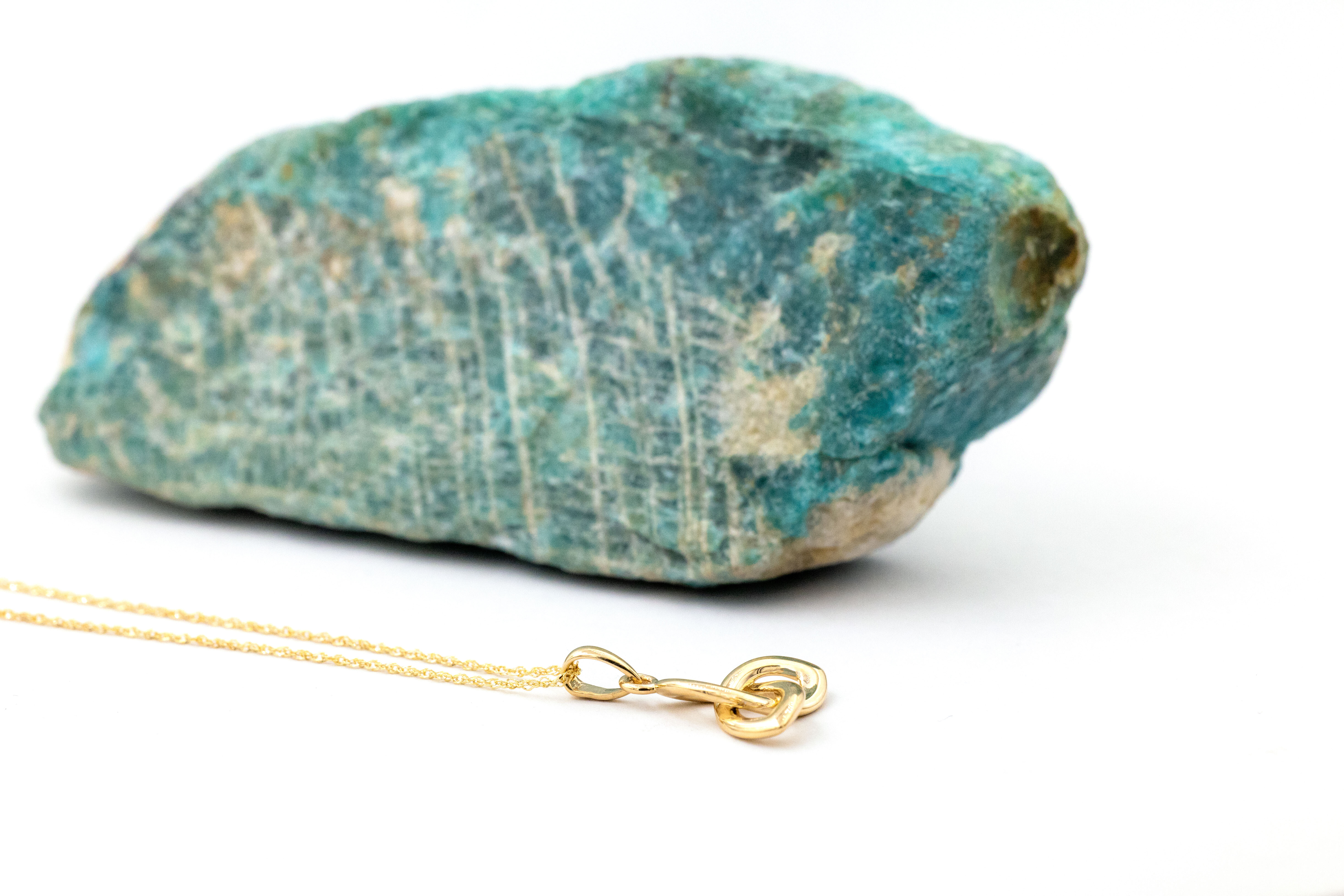 Gold Double Sided Trinity Knot Necklace