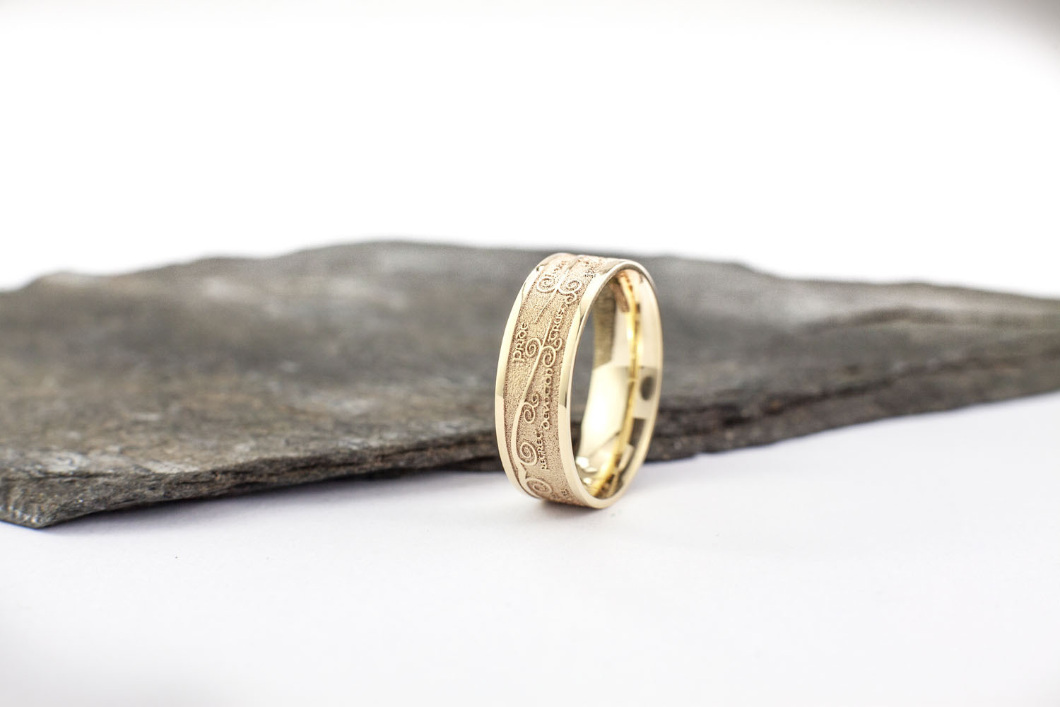 Authentic 14K Yellow Gold Tree of Life 5.0mm Ring. Side View.