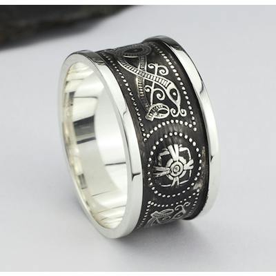 Extra Wide Ardagh Chalice Ring - 12mm