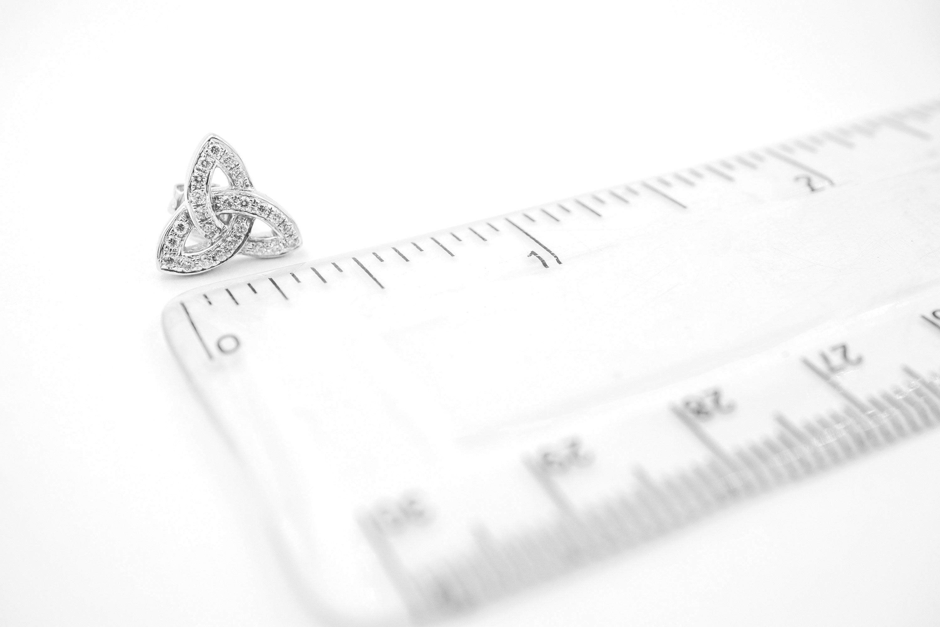 Womens Authentic 14K White Gold Trinity Knot Gift Set