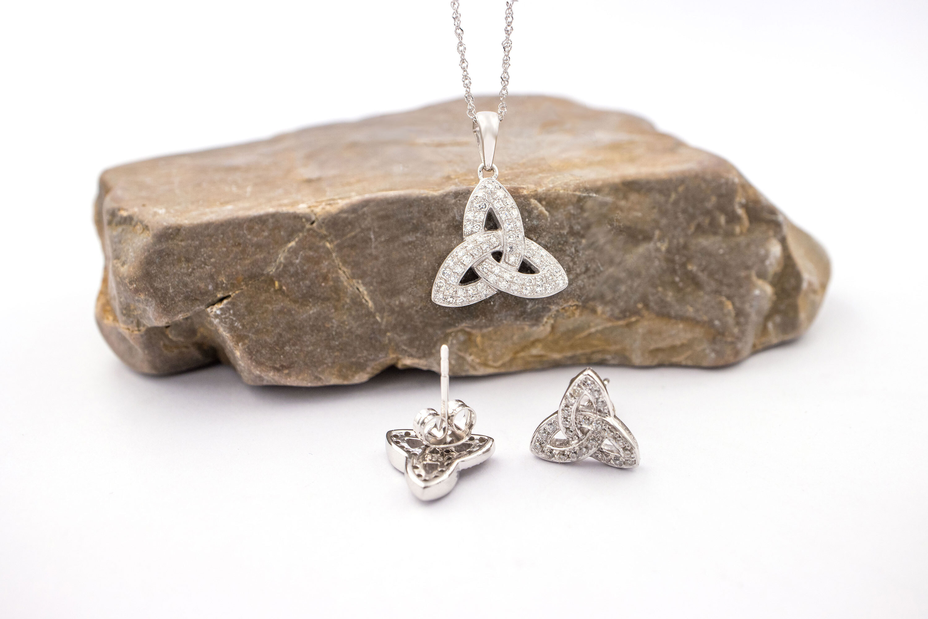 Womens Trinity Knot Earrings in Real White Gold