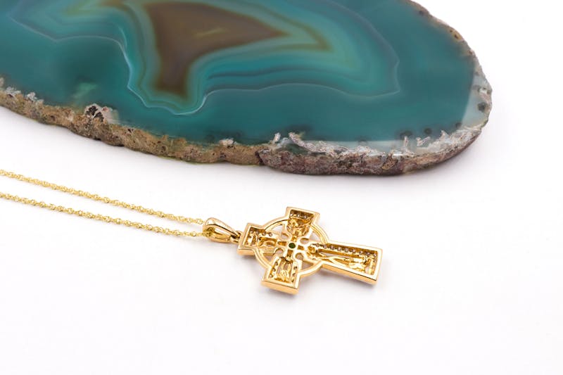 Small Womens Luxurious 14K Yellow Gold Celtic Cross Necklace