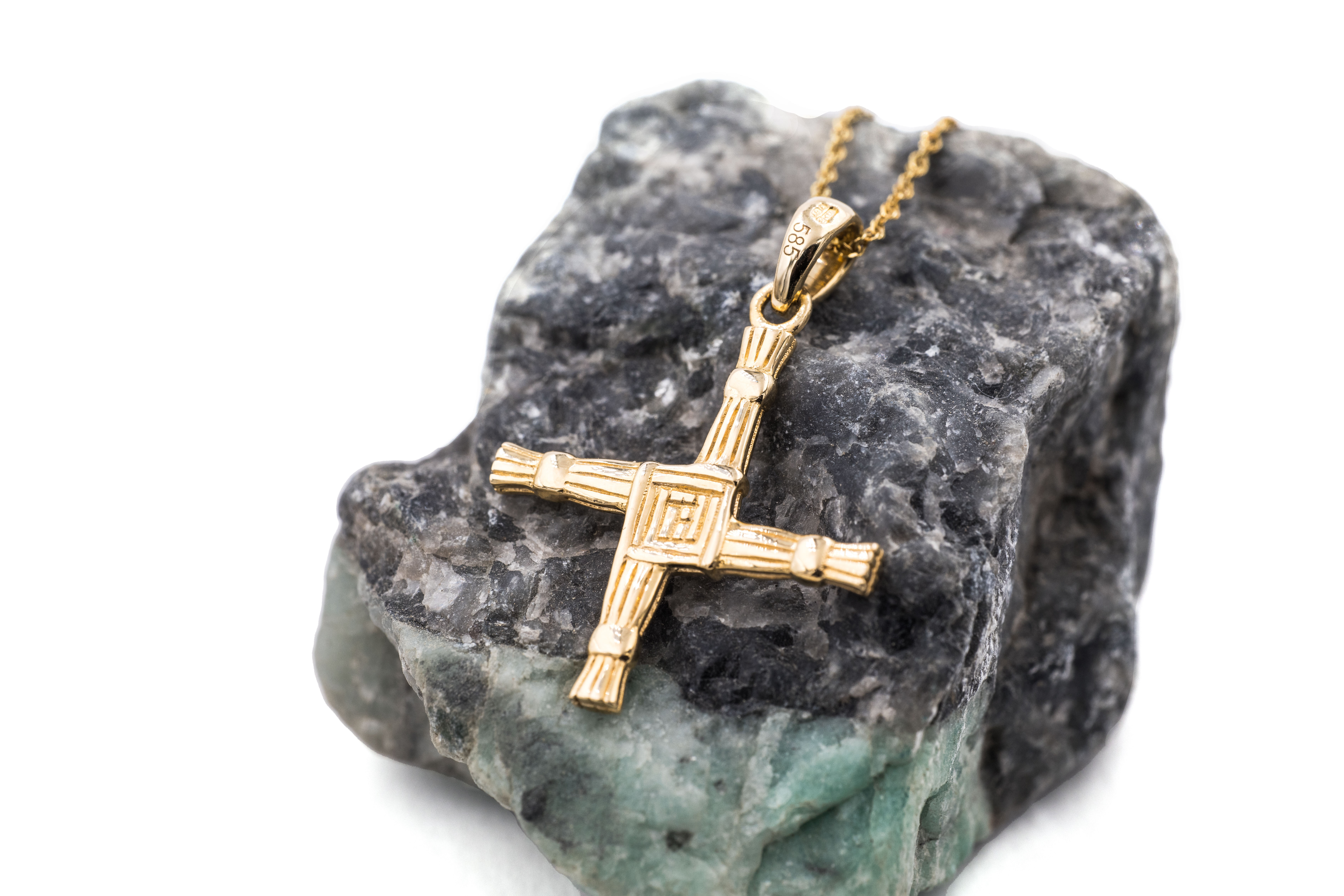 Irish 14K Yellow Gold St Brigids Cross Necklace. Side View.