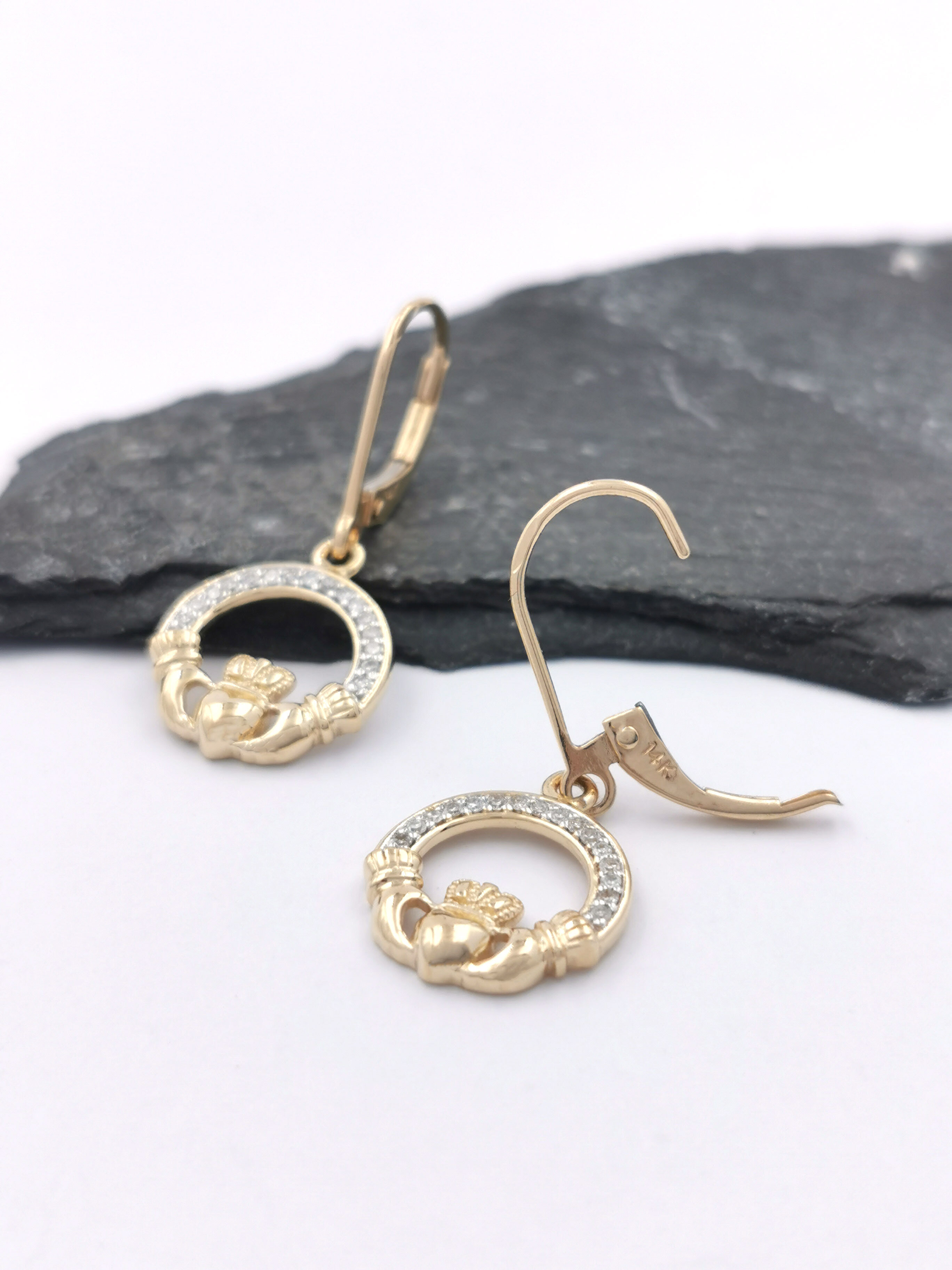 Womens 14K Yellow Gold Claddagh Earrings