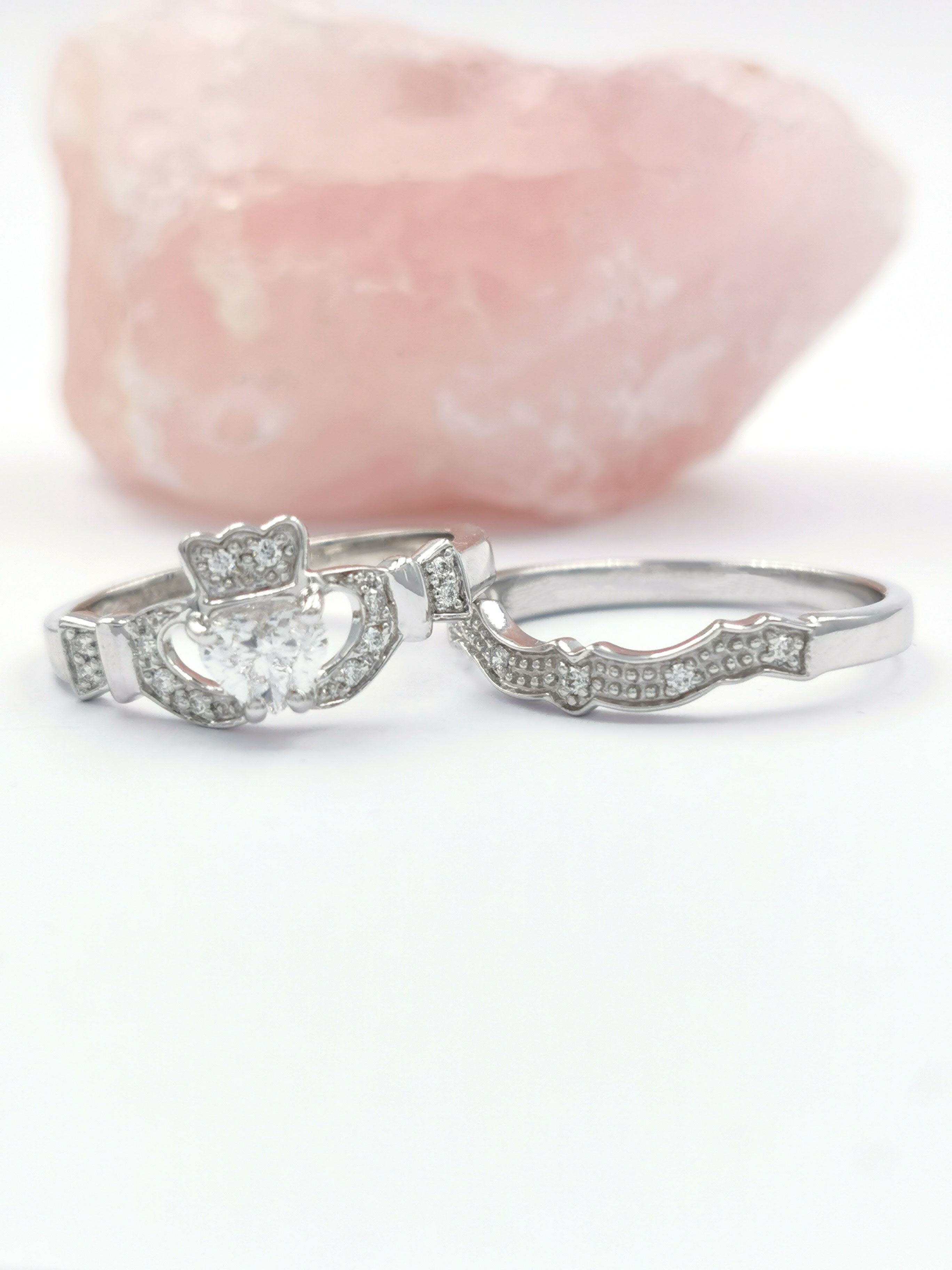 Womens Polished White Gold Claddagh Engagement Ring