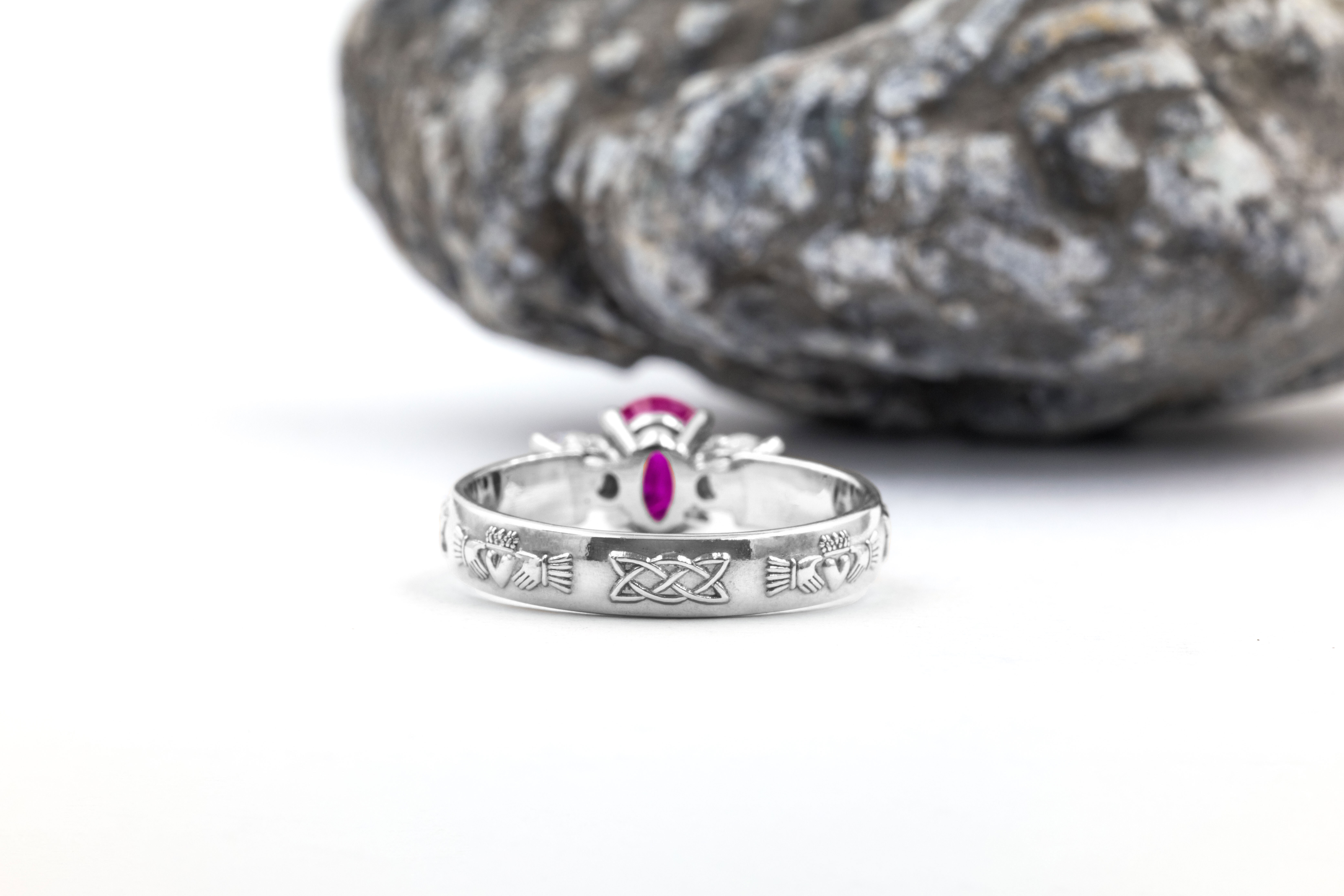 Striking 14K White Gold Claddagh & Celtic Knot Ring For Women