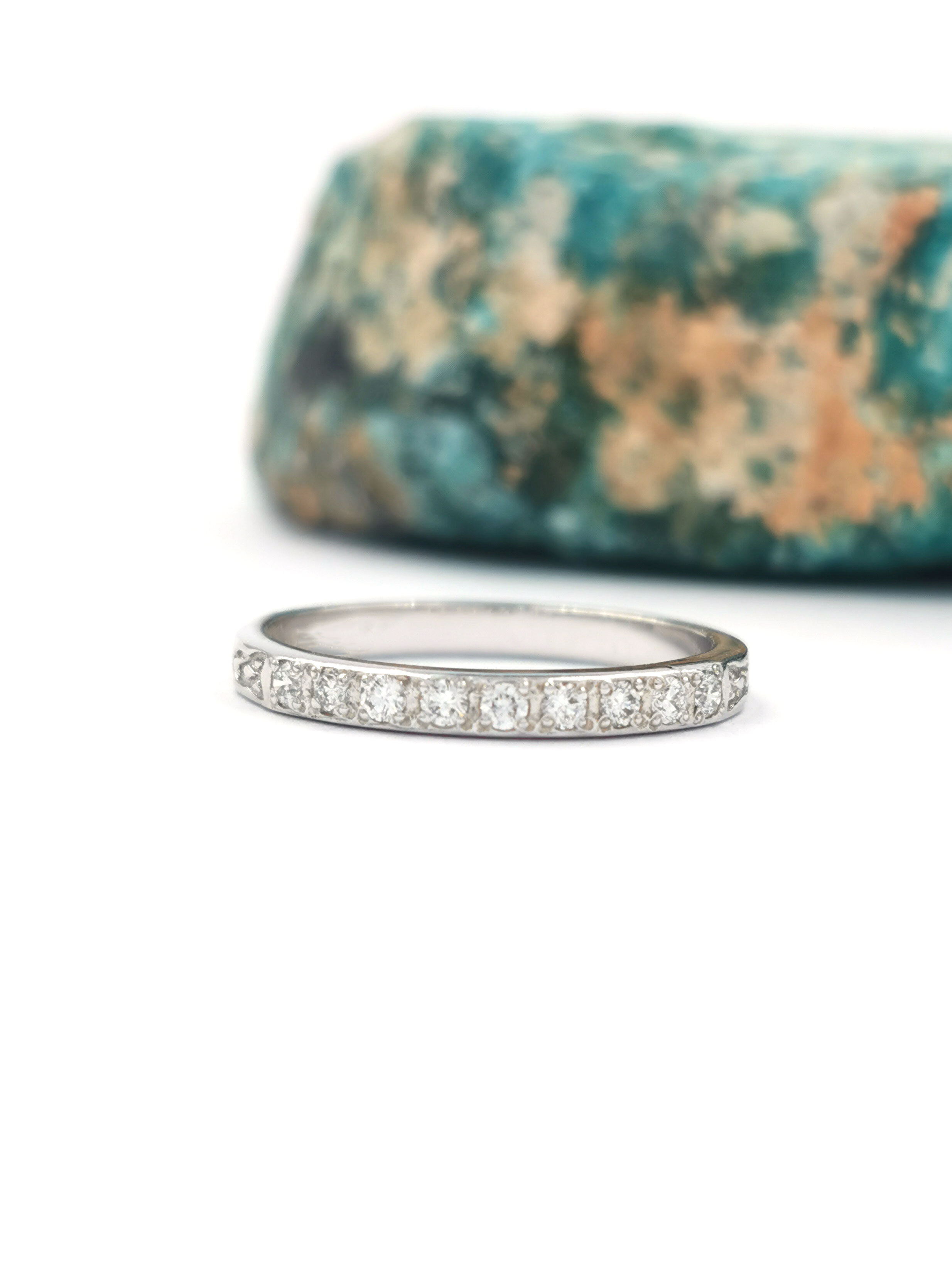 Womens Trinity Knot 2.0mm Ring in Real Platinum