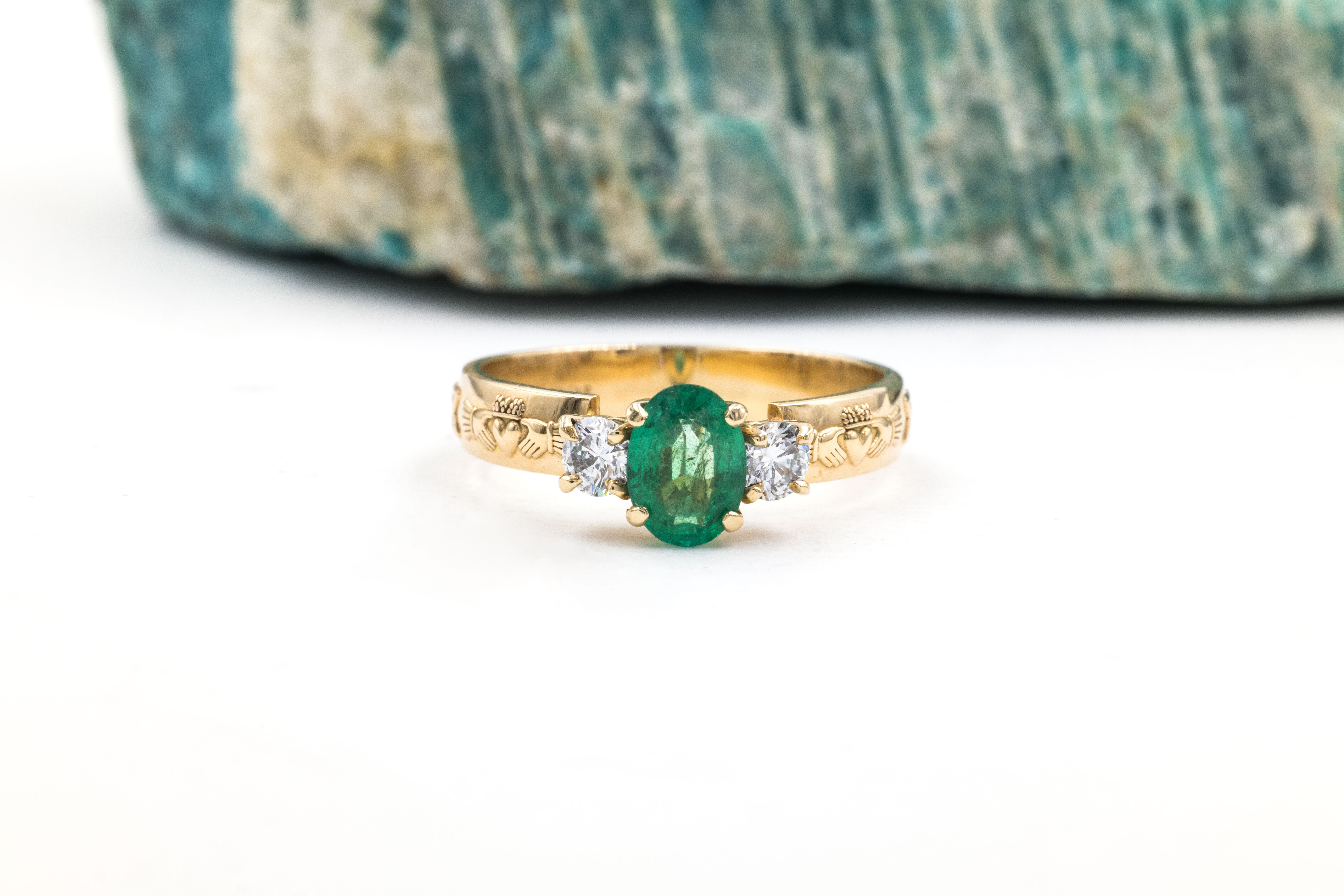 Real 14K Yellow Gold Claddagh & Celtic Knot 0.75ct Natural Emerald Ring For Women