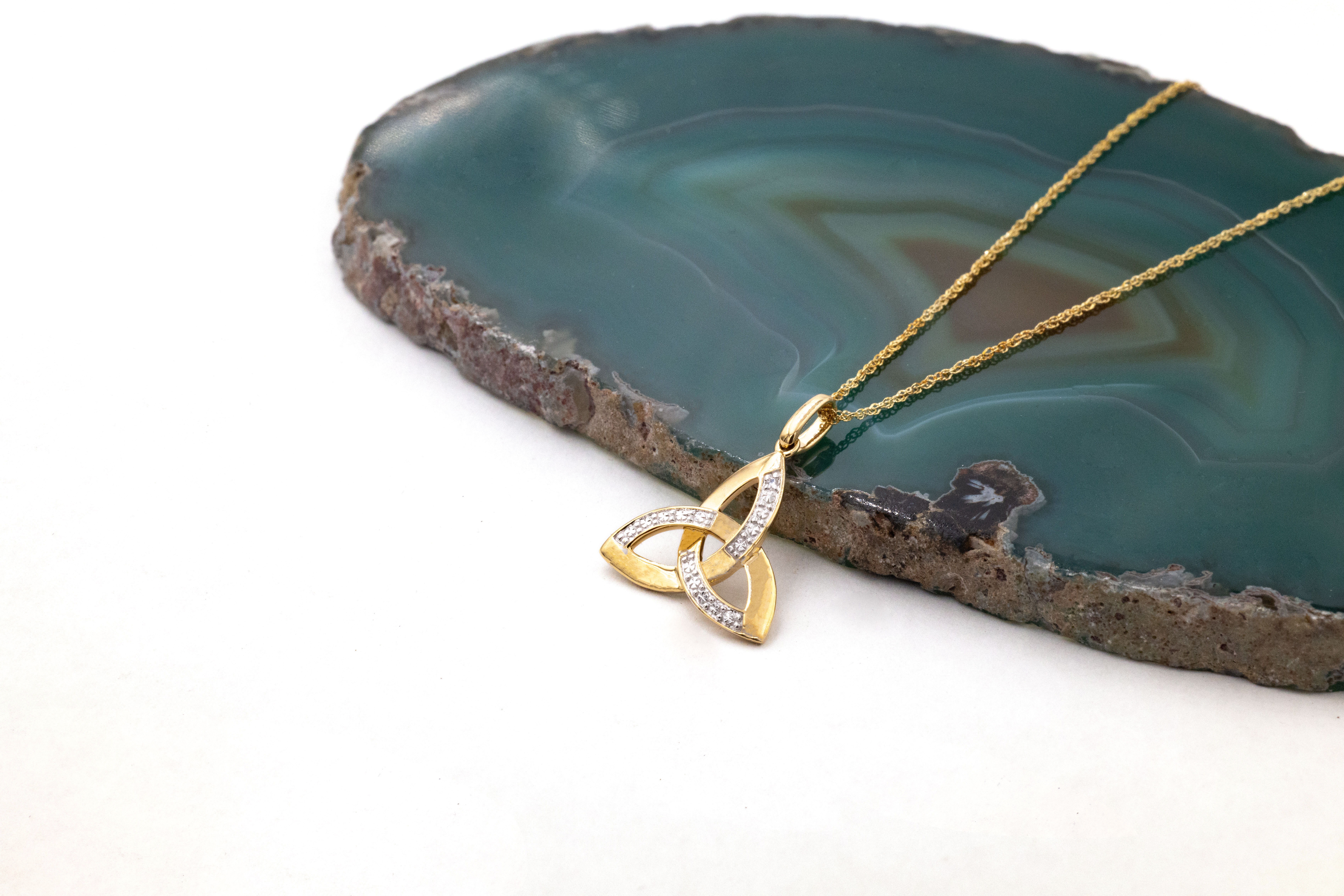Womens Celtic Knot & Trinity Knot Necklace in Yellow Gold