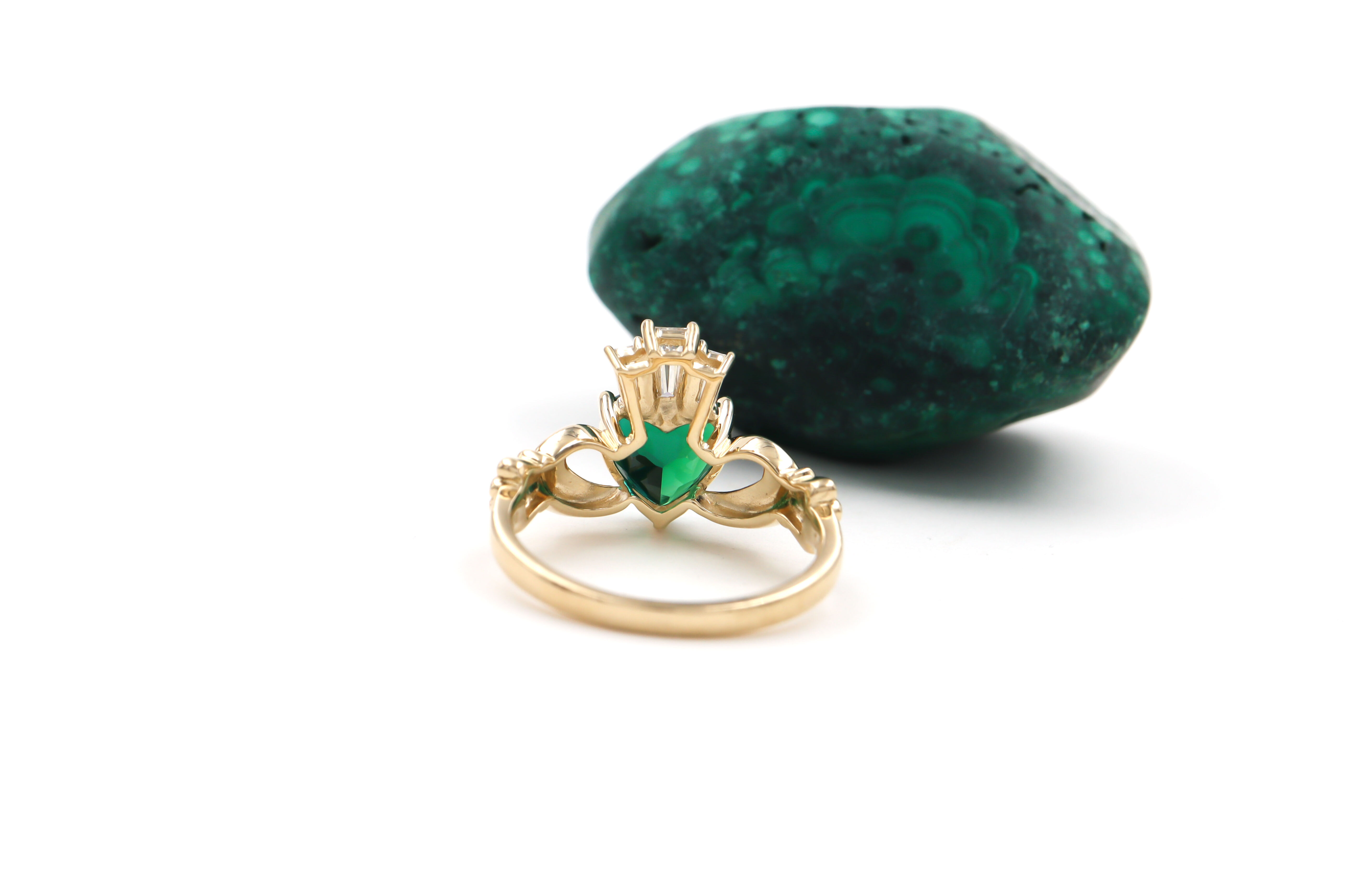 14k Yellow Gold Diamond Crowned 2ct Emerald Claddagh Ring Sku 25232 back