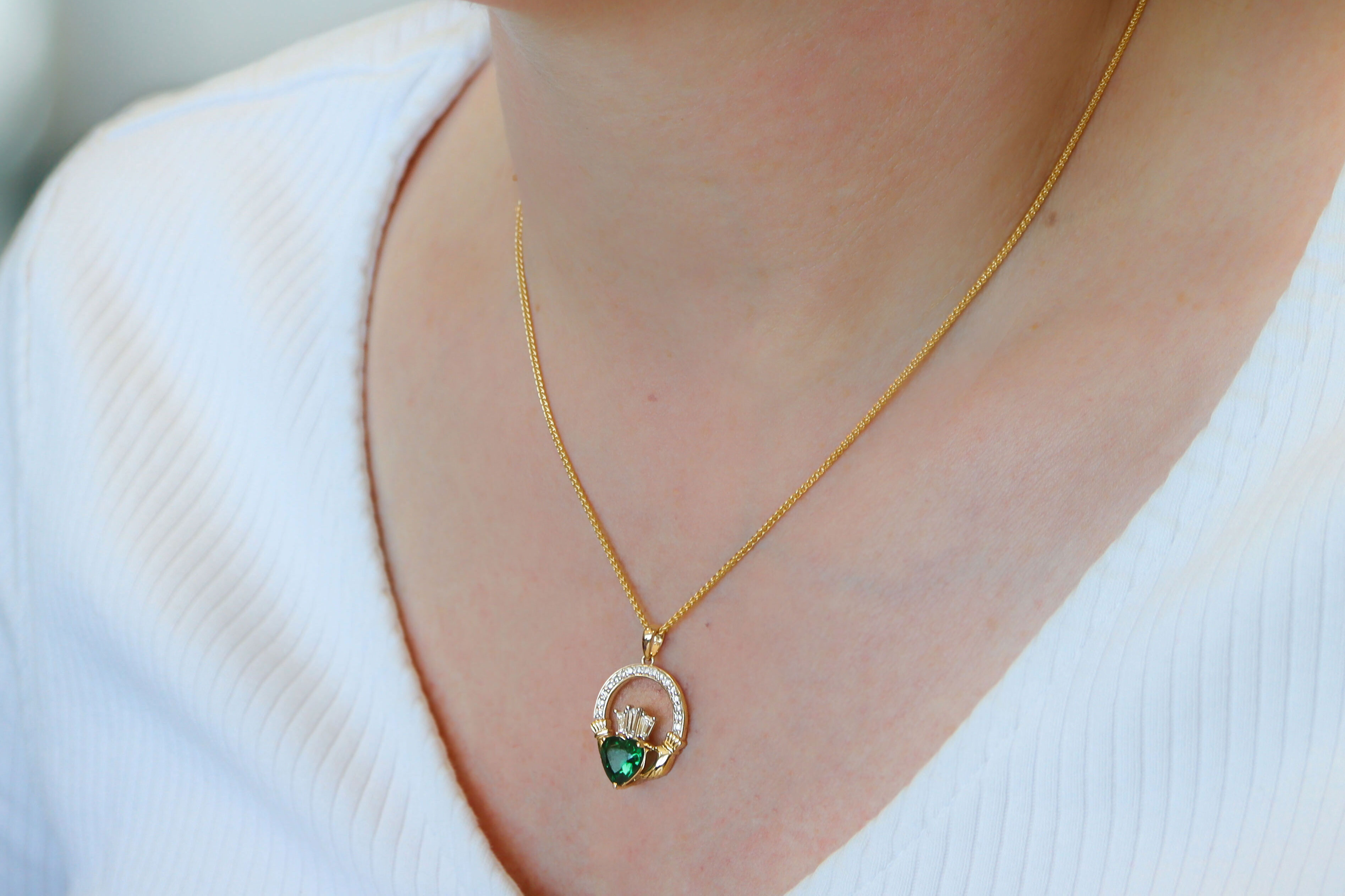 14k Yellow Gold Large Diamond Crowned 2ct Emerald Claddagh Necklace Sku 25235 model