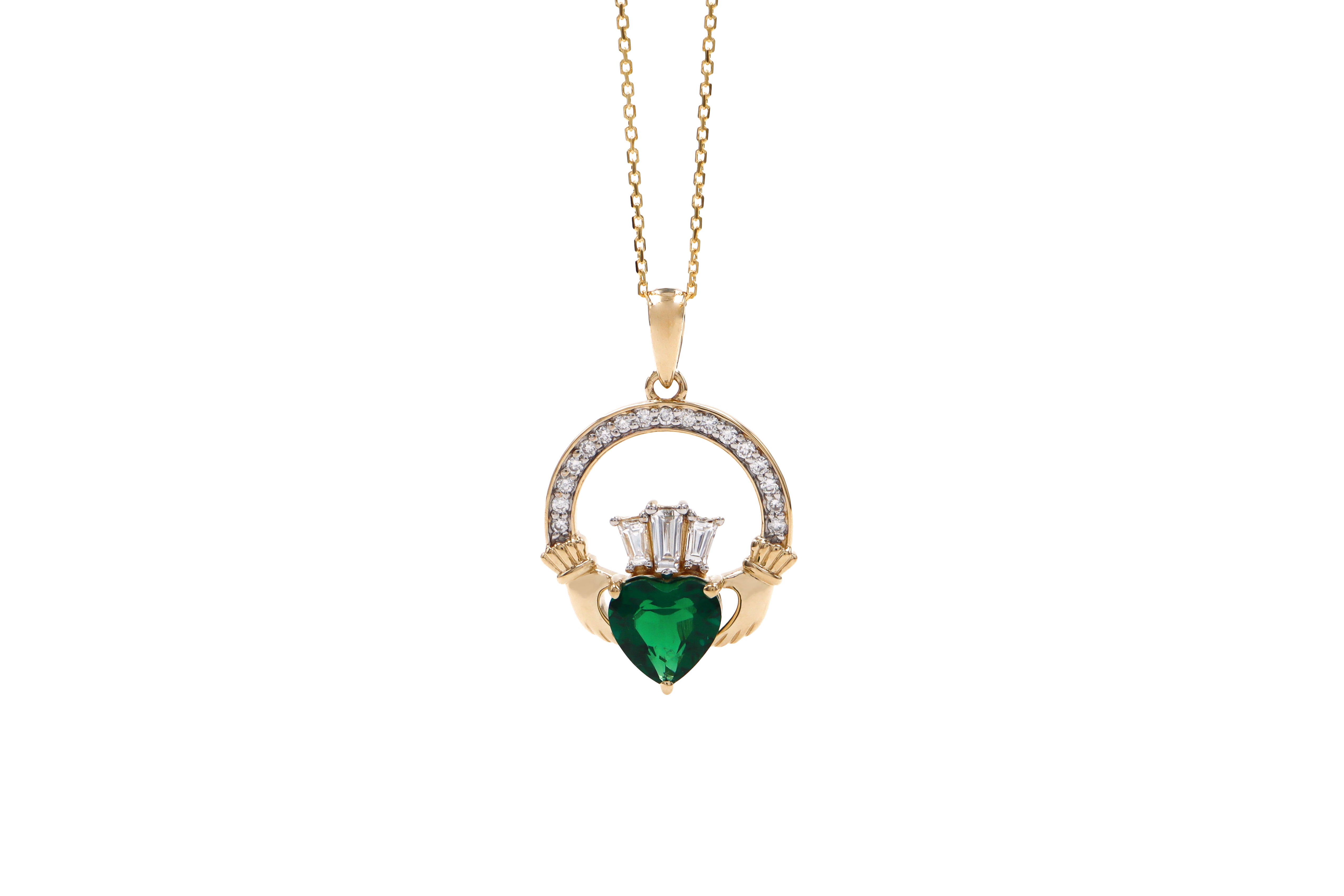 14k Yellow Gold Small Diamond Crowned 2ct Emerald Claddagh Necklace Sku 25236 white background