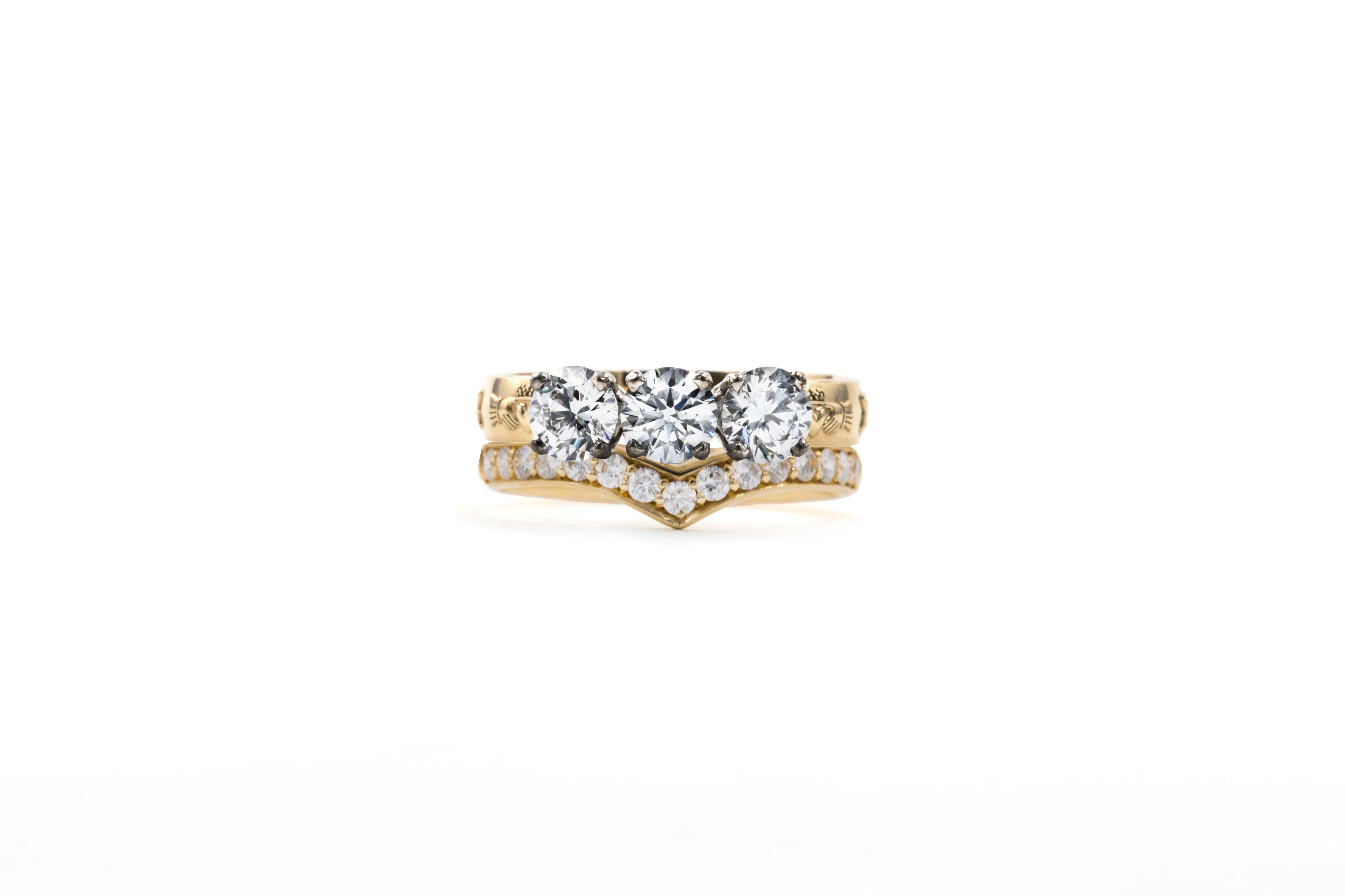 Womens Gorgeous Polished Yellow Gold Claddagh & Celtic Knot 0.50ct Lab Grown Diamond Ring