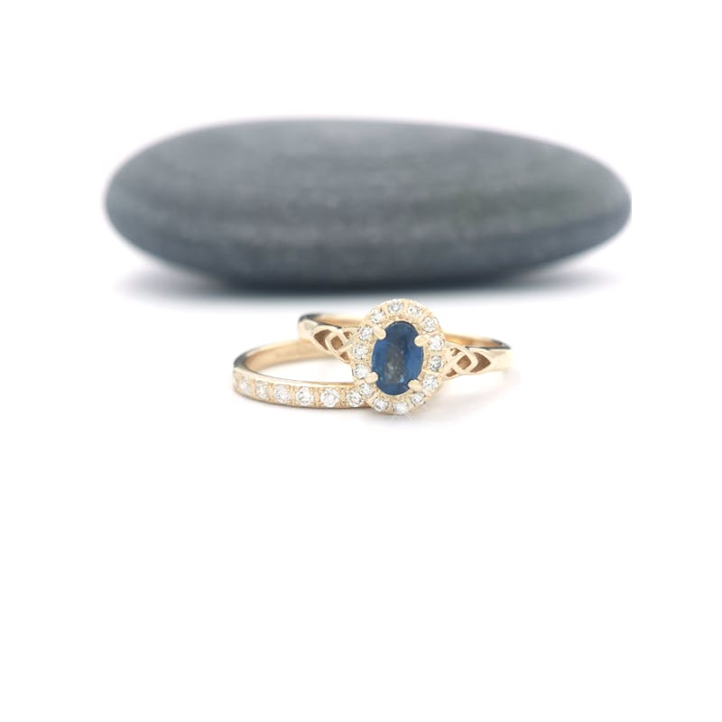 Womens Trinity Knot & Celtic Knot 0.50ct Natural Sapphire Engagement Ring in 18K Yellow Gold