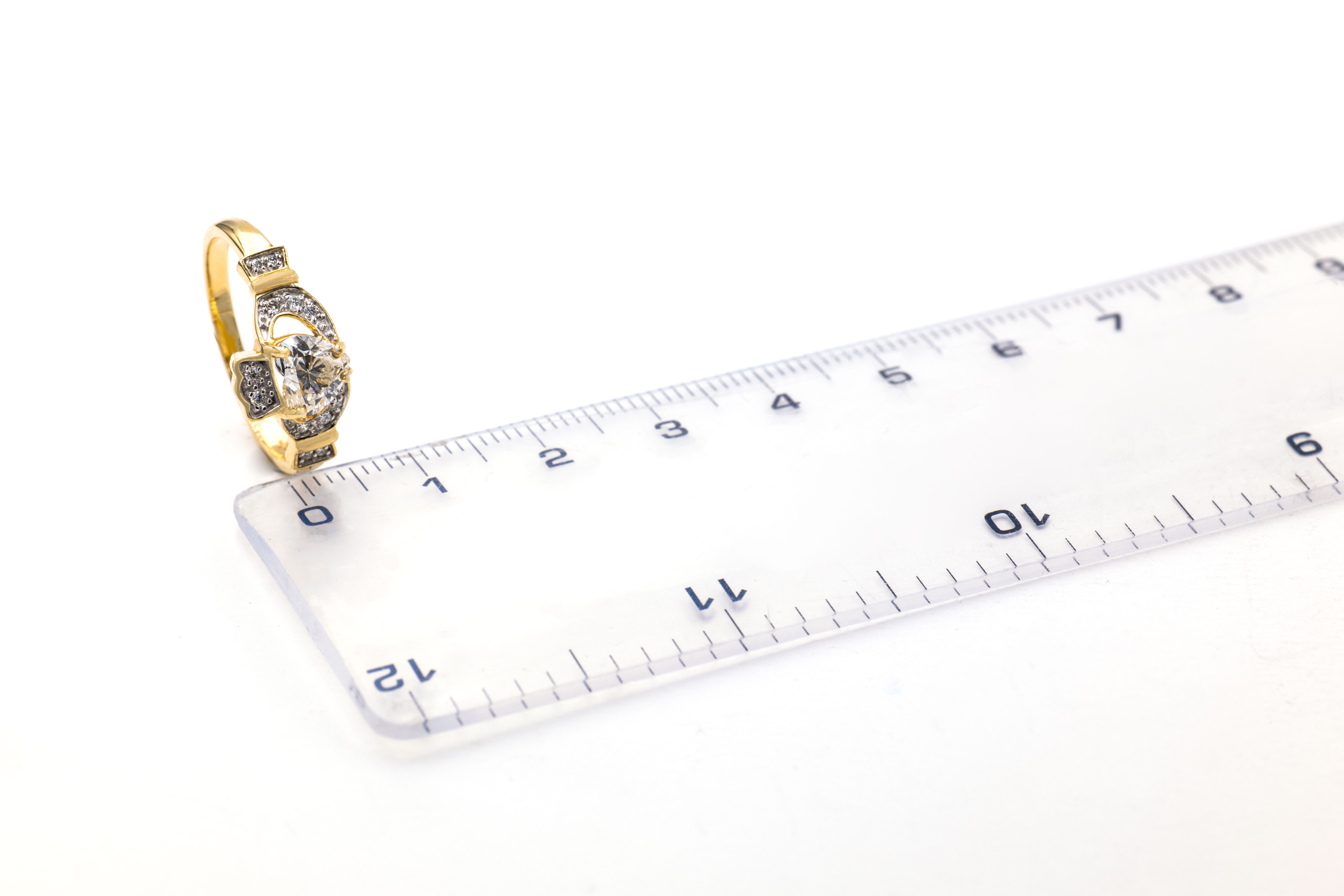 Womens Claddagh Engagement Ring in Yellow Gold