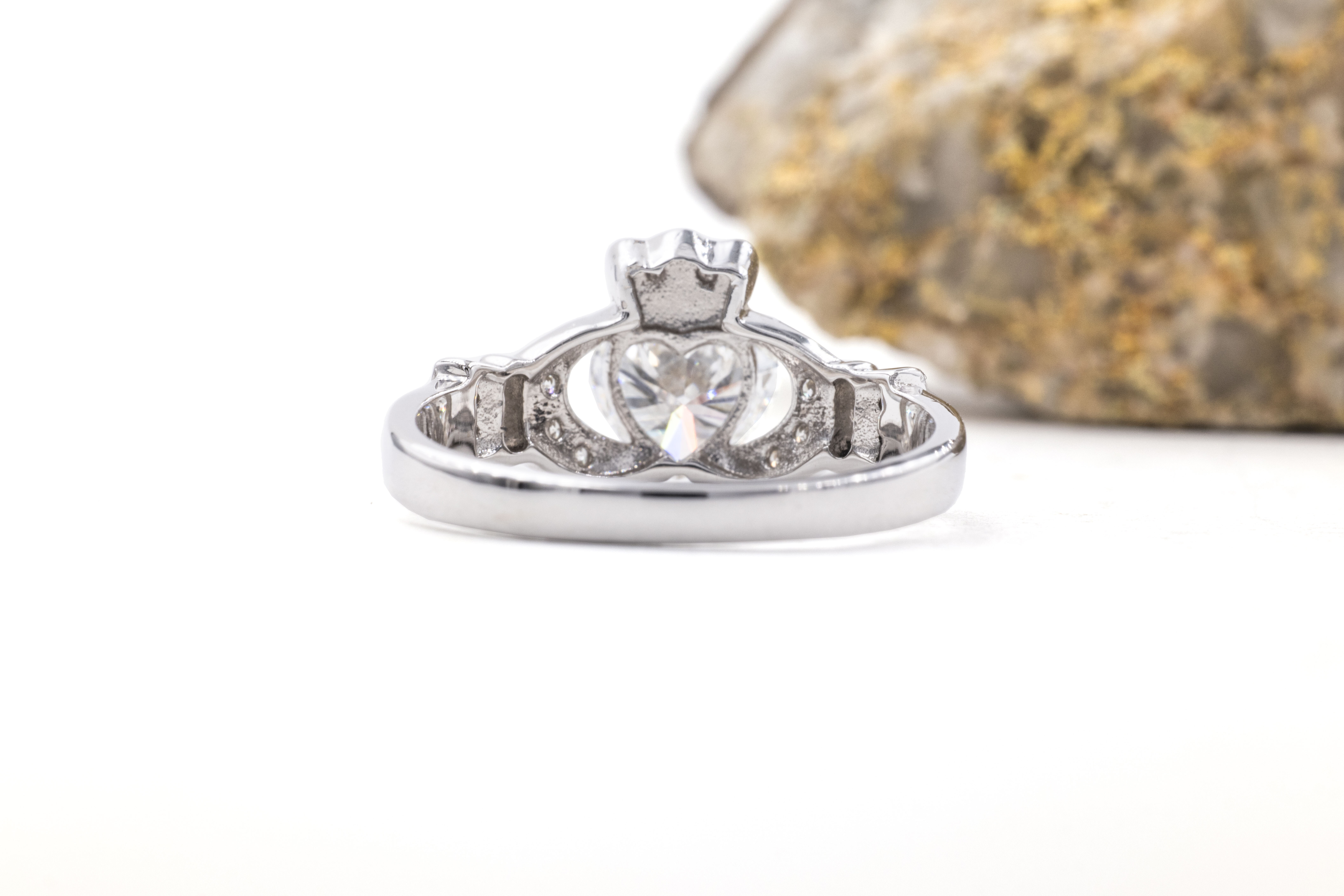 Gorgeous 14K White Gold Claddagh Engagement Ring For Women