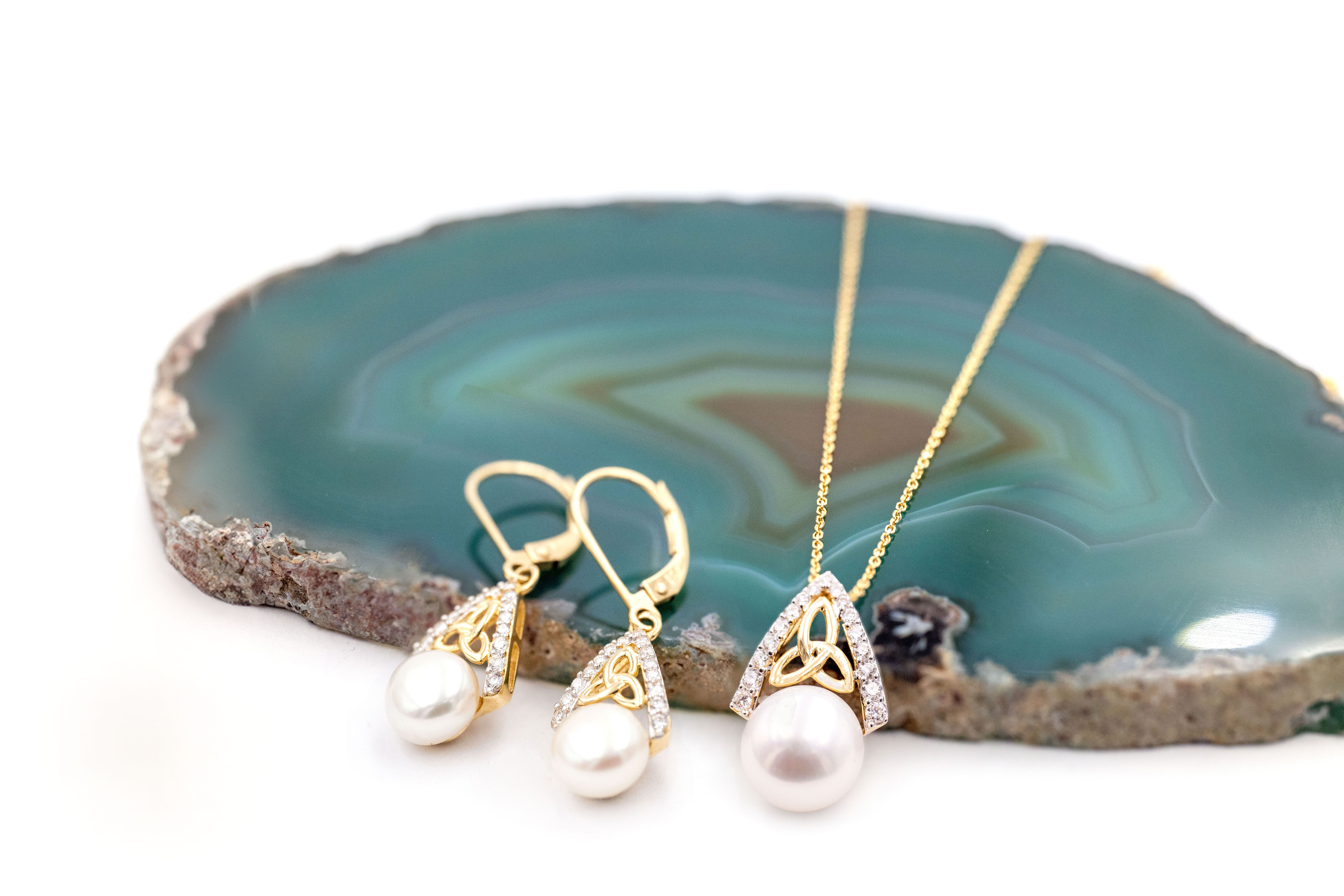 Womens Polished Trinity Knot Earrings in Real Yellow Gold