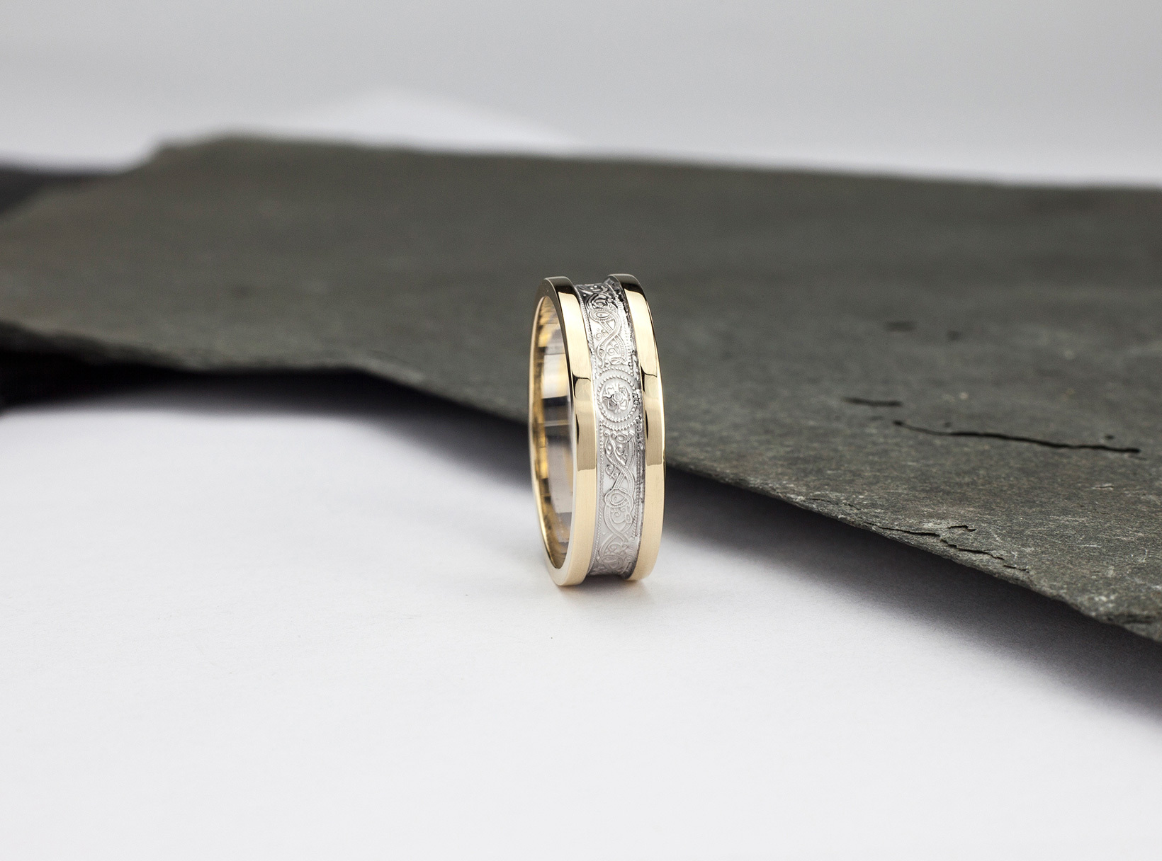 Ardagh Chalice & Celtic Knot 5.5mm Ring in 14K White Gold & Yellow Gold. Pictured Flat.