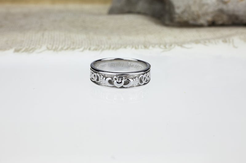 Sterling Silver Claddagh & Celtic Knot 6.5mm Ring