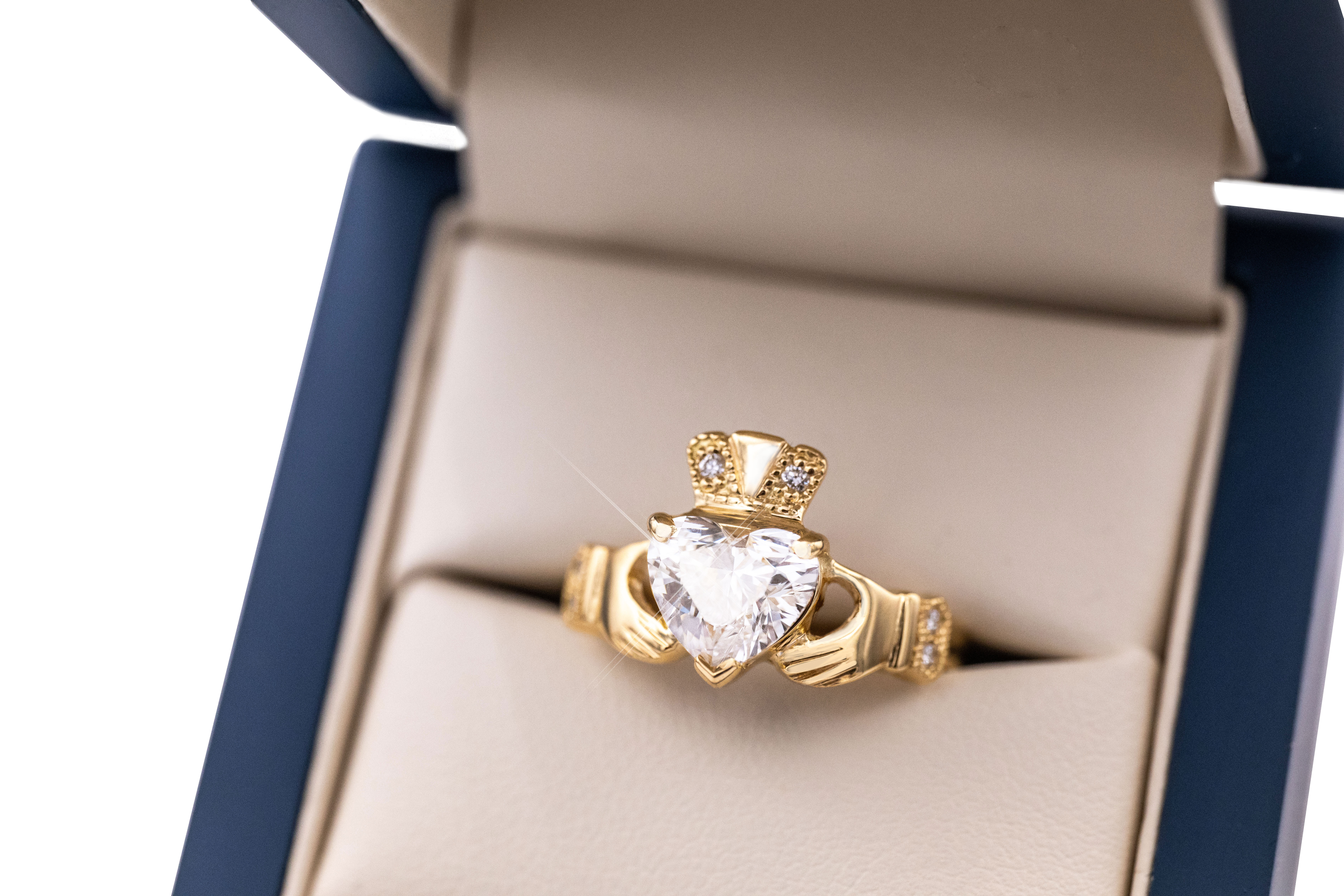 Womens Yellow Gold Claddagh 2.0mm Ring. In Luxury Packaging.