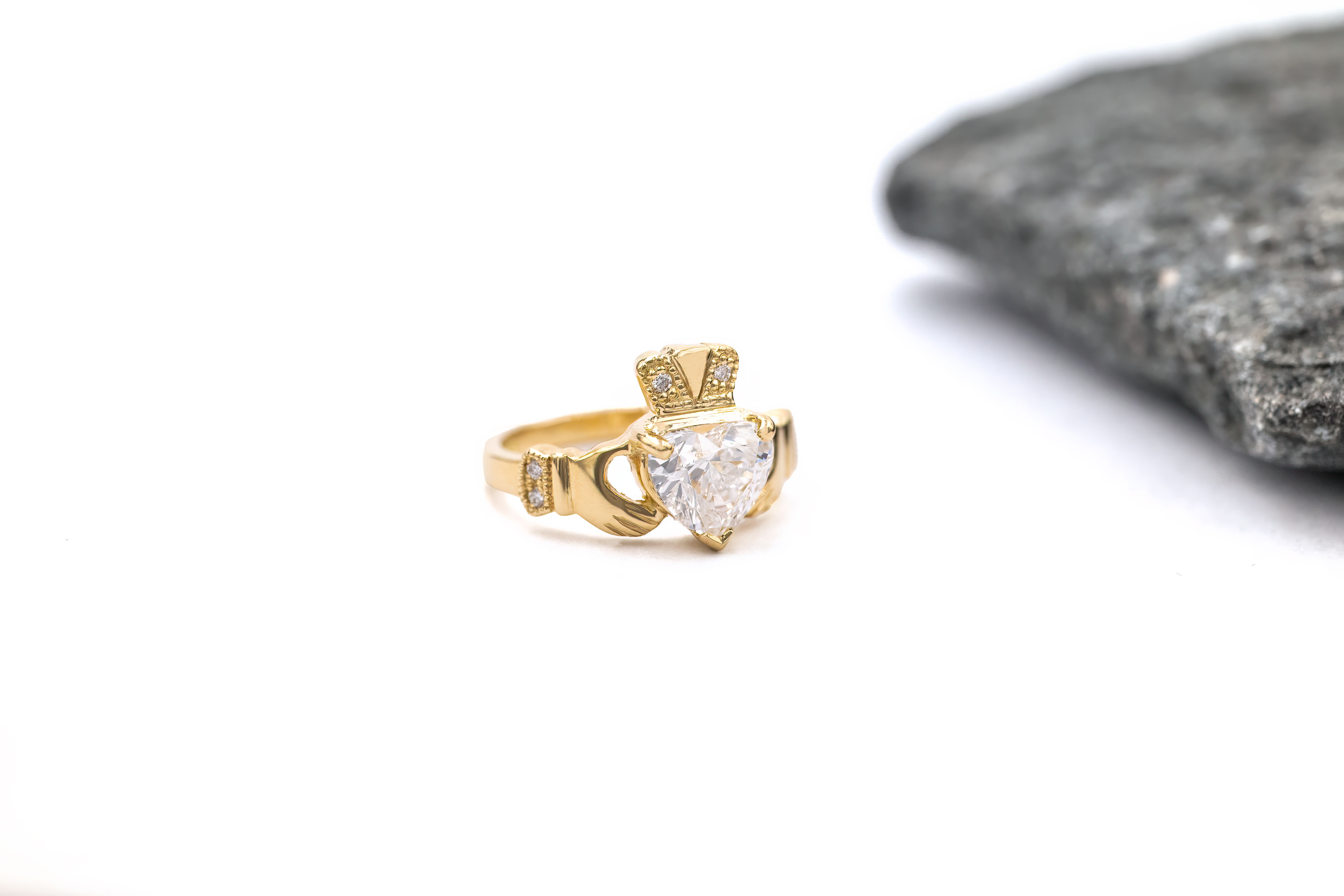 Real Yellow Gold Claddagh 2.0mm Ring For Women. Side View.
