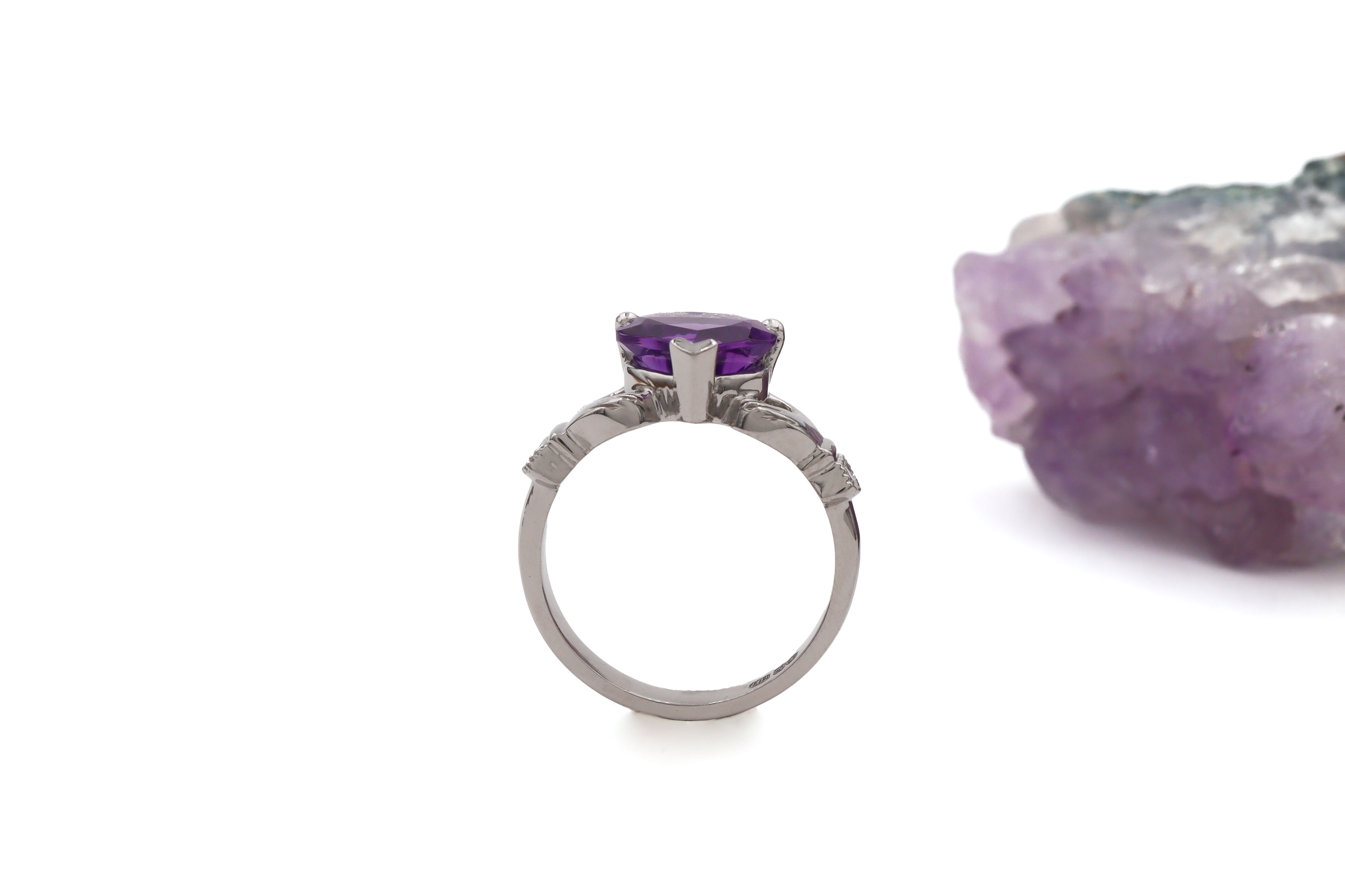 Womens Polished Platinum Claddagh Engagement Ring