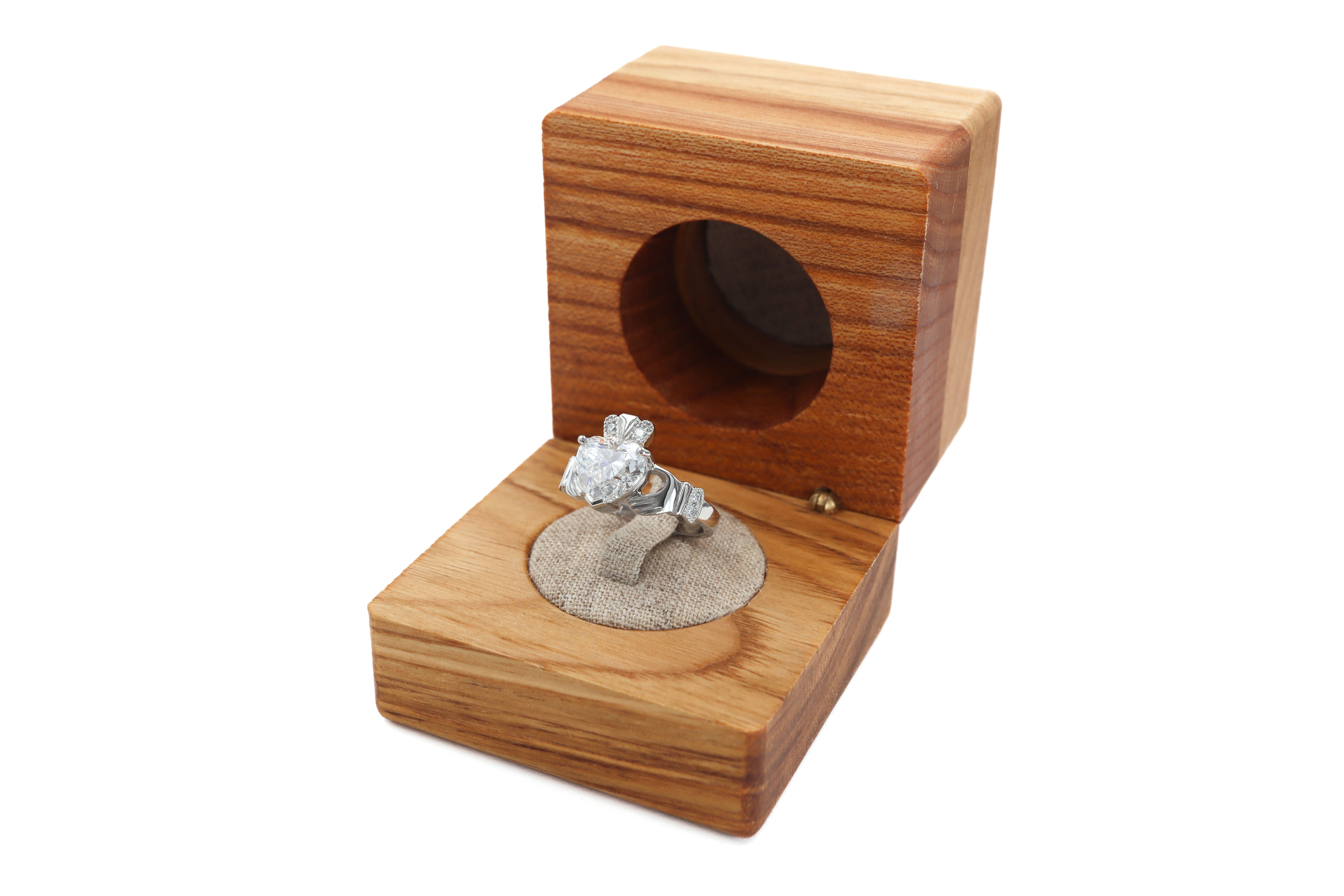 Attractive White Gold Claddagh 3.00ct Lab Grown Diamond Engagement Ring For Women. In Luxury Packaging.