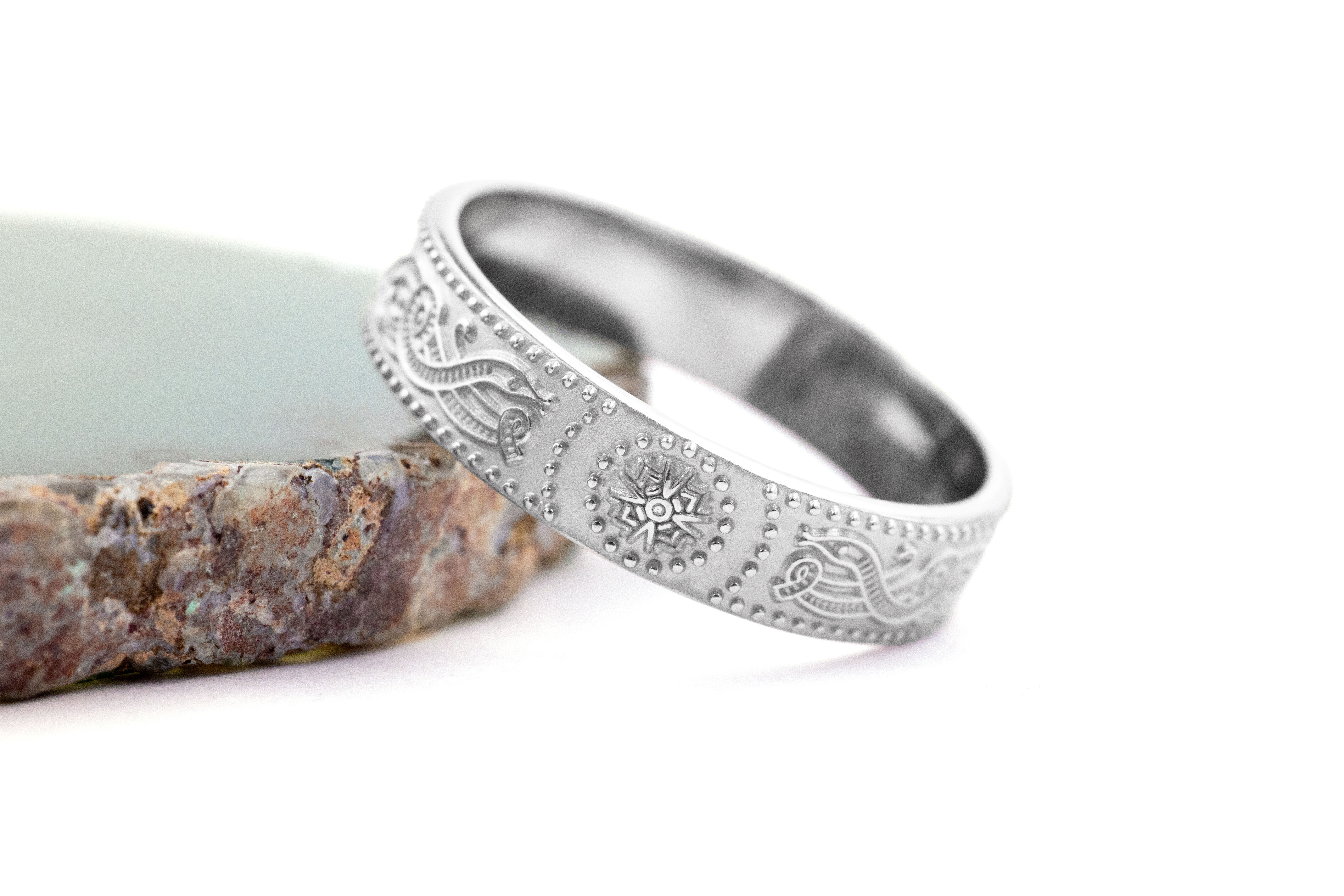 Authentic 14K White Gold Celtic Warrior & Celtic Knot 4.5mm Ring With a Florentine Finish For Women. Side View.