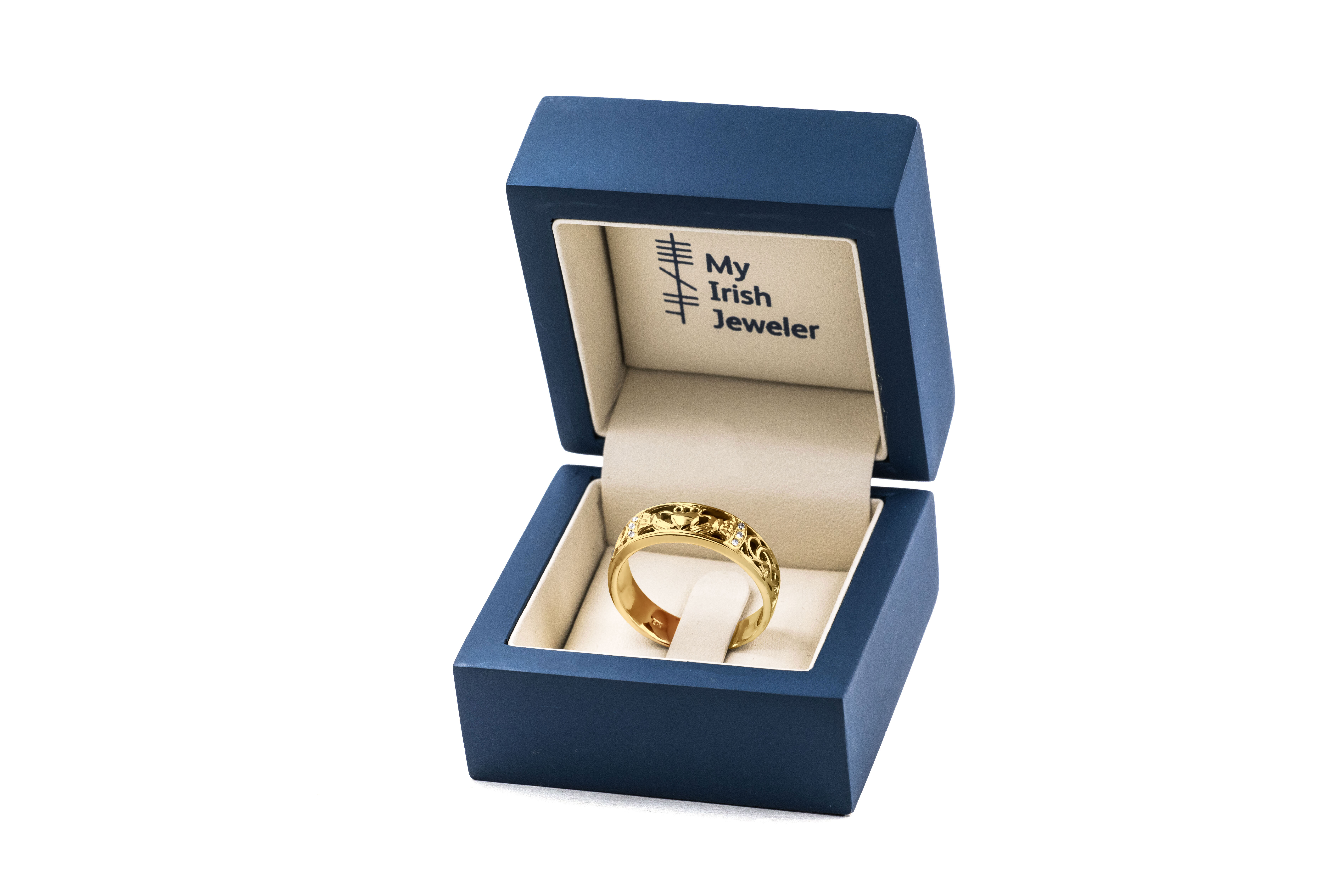 Striking Yellow Gold Claddagh & Celtic Knot 5.0mm Ring For Men. In Luxury Packaging.