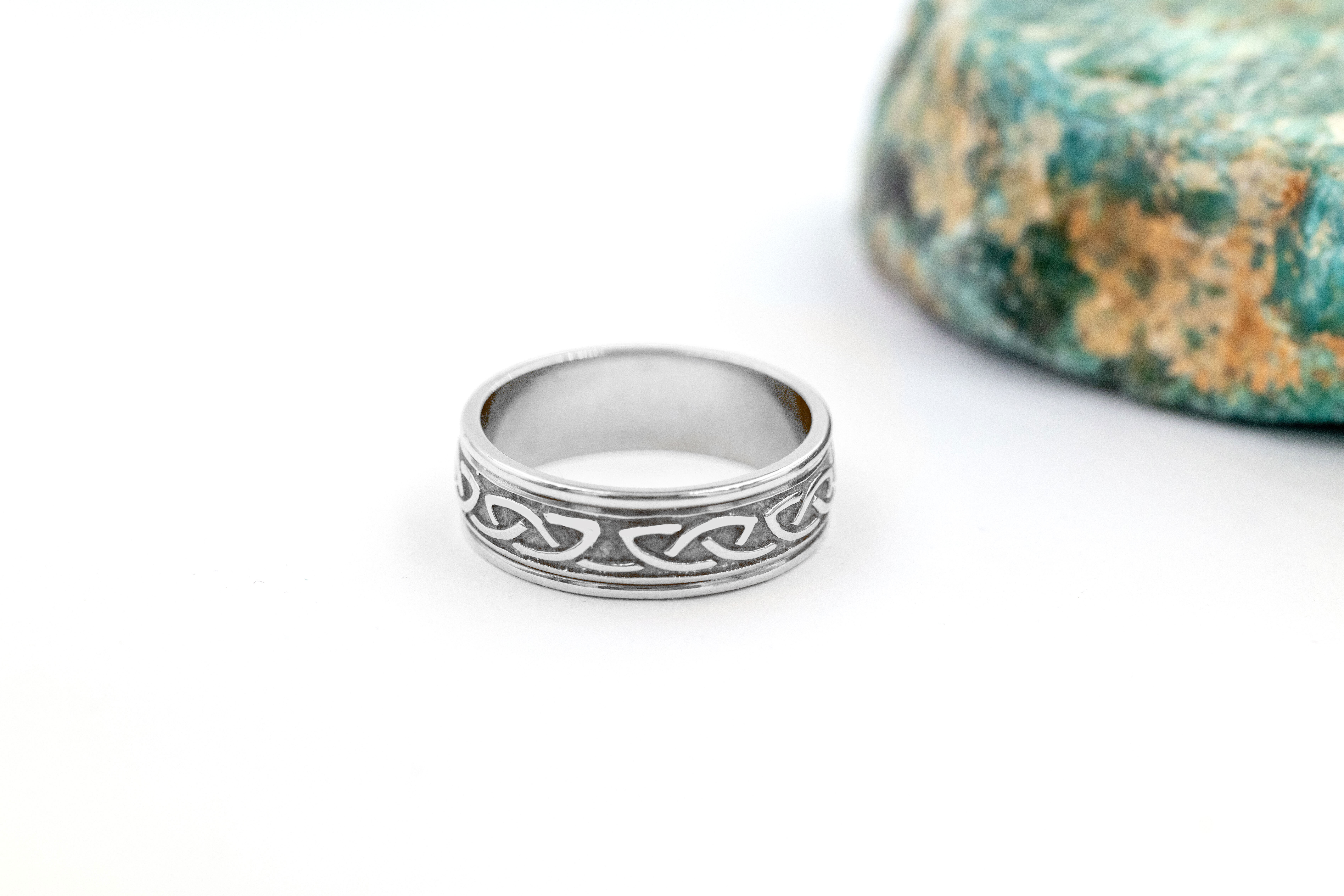 Authentic Platinum Celtic Knot 8.0mm Ring