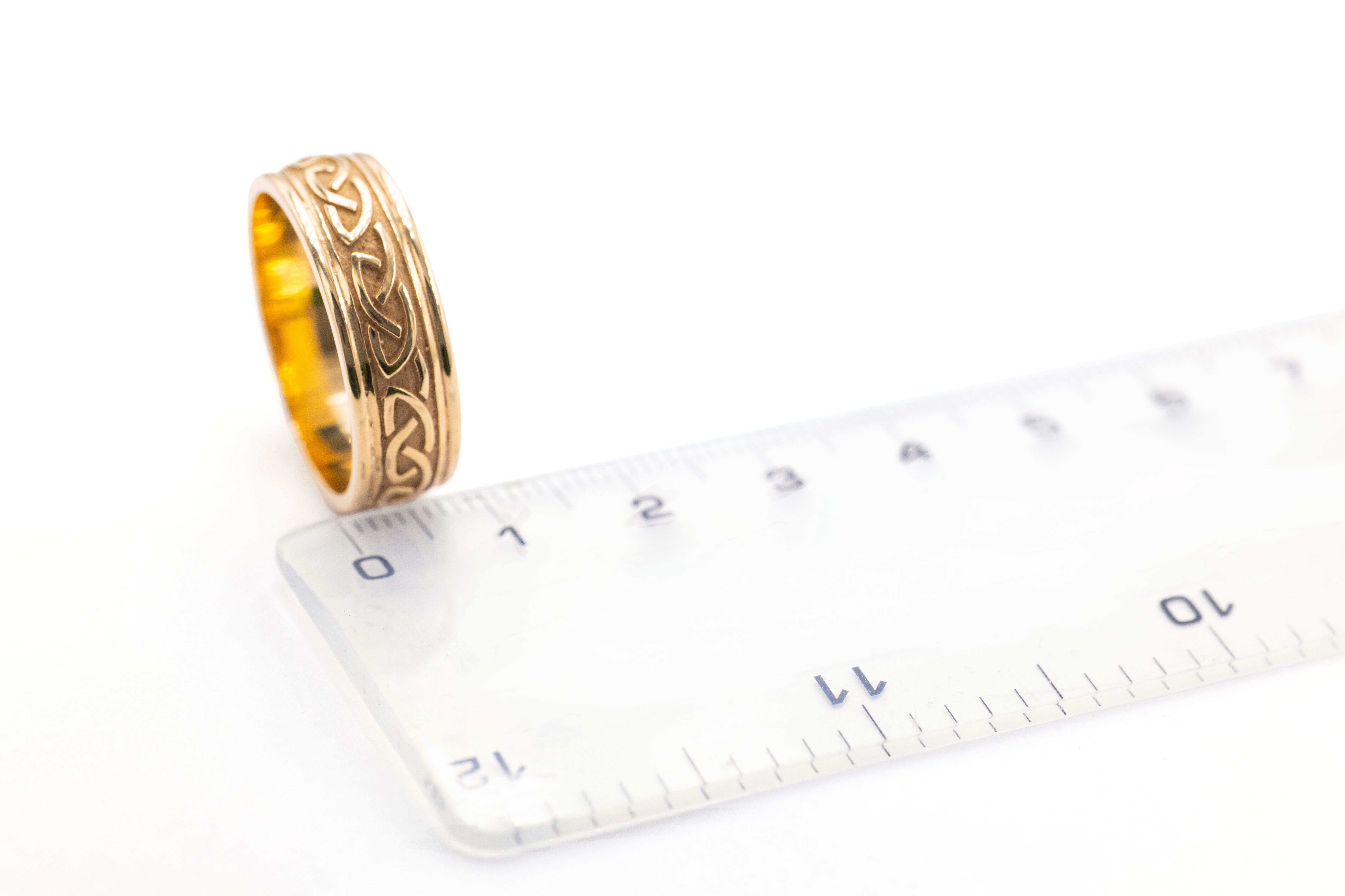 Luxurious Yellow Gold Celtic Knot 8.0mm Ring. Picture For Scale.