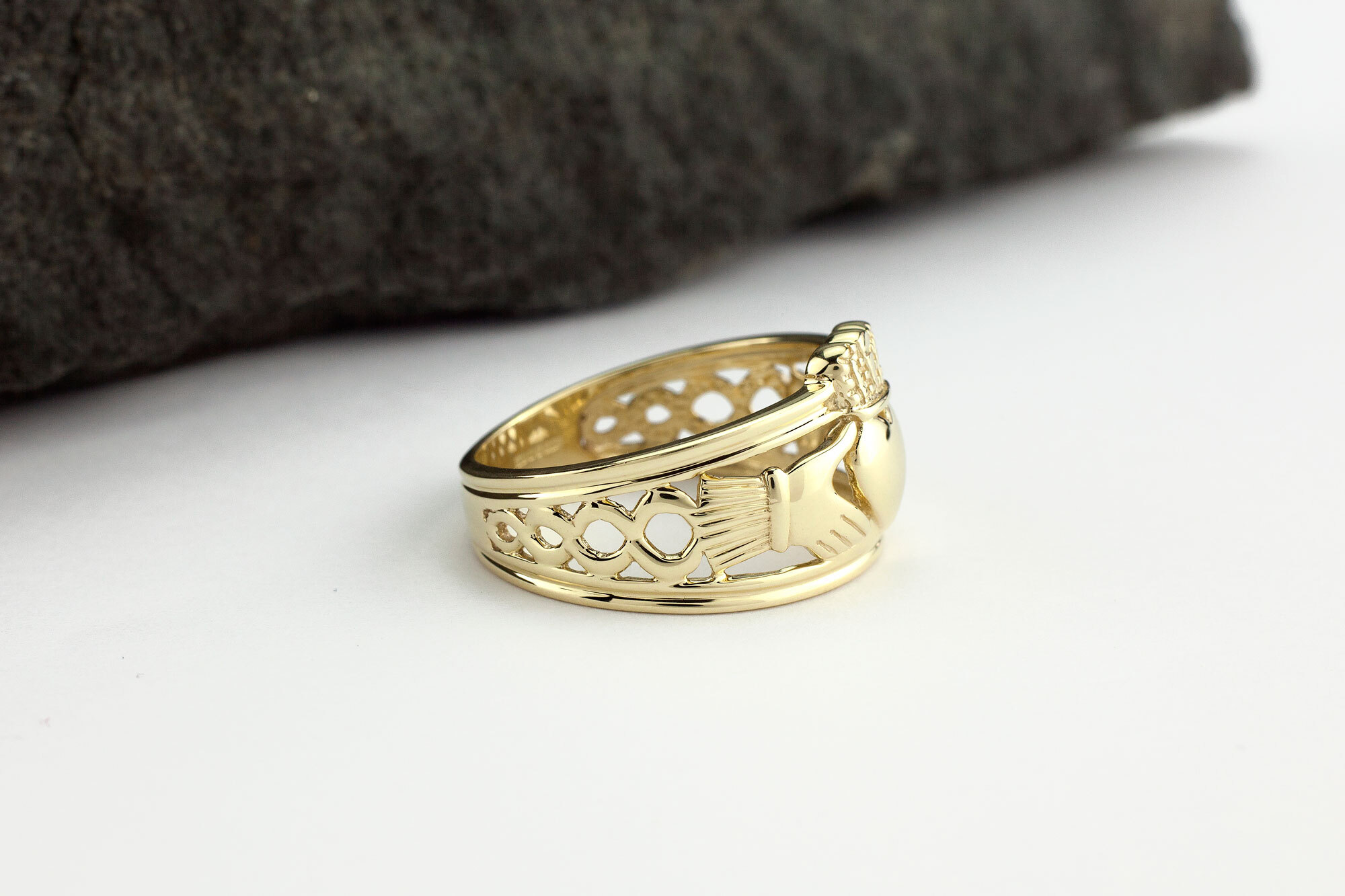 Men's Gold Claddagh Ring | Shop 14k Gold and White Gold Claddagh Rings for  Men - Claddagh Ring– CladdaghRING.com