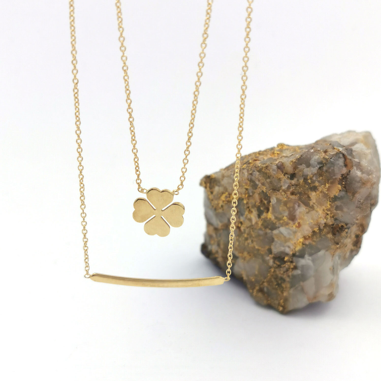 9ct Yellow Gold Diamond Kiss Pendant Necklace - London Road Jewellery