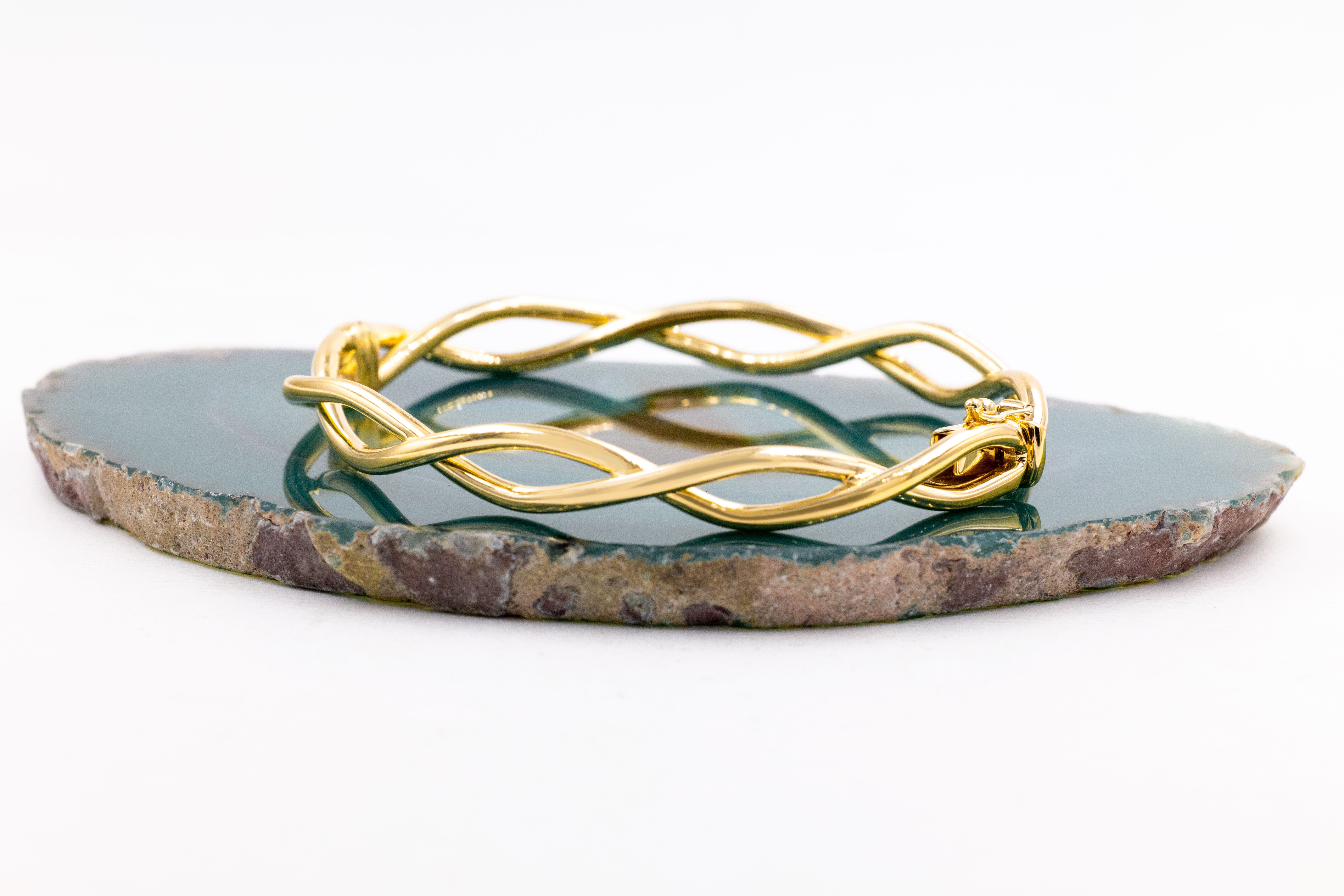 Womens Polished Celtic Knot Bracelet in Real 9K Yellow Gold