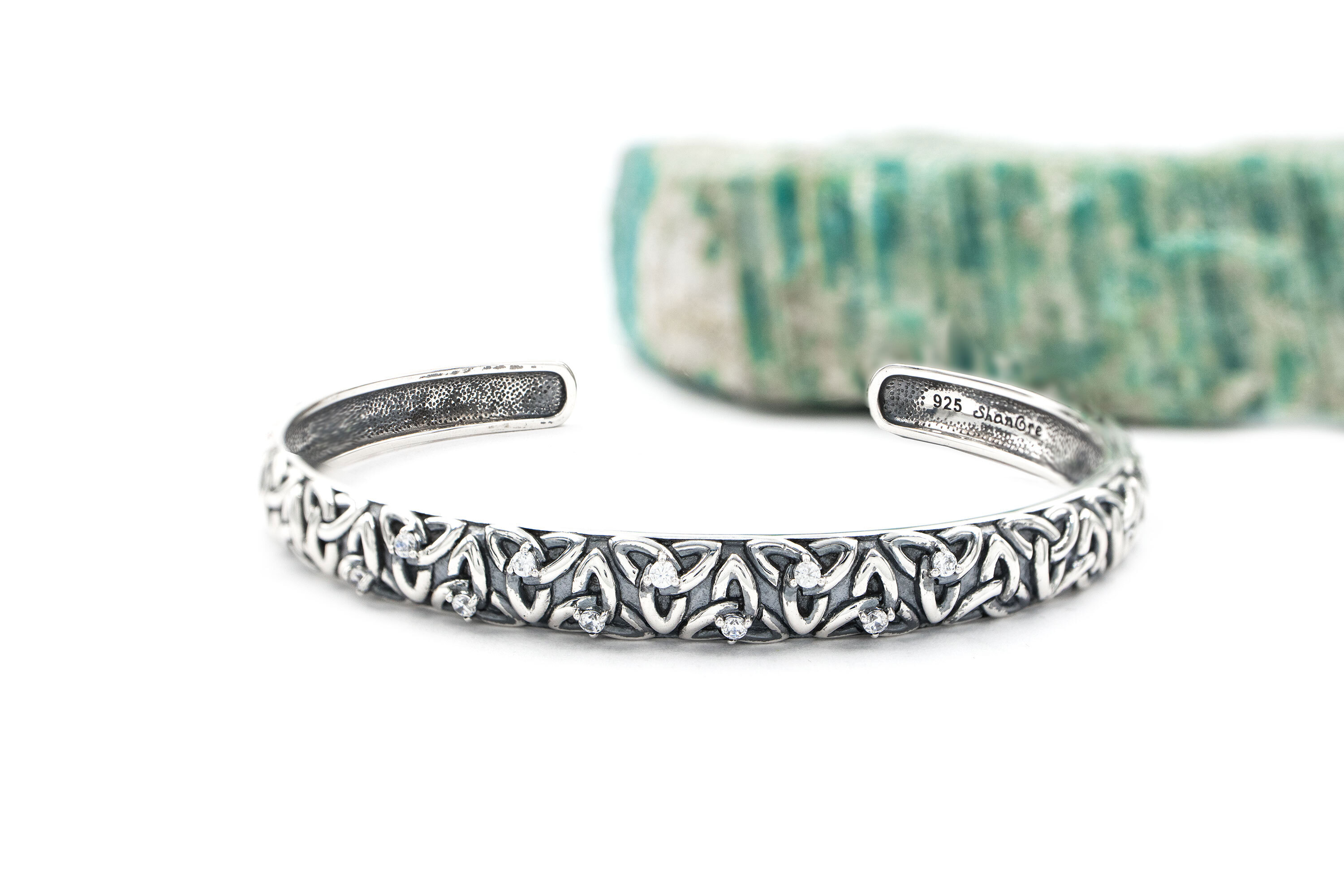 Womens Trinity Knot Bracelet in Sterling Silver