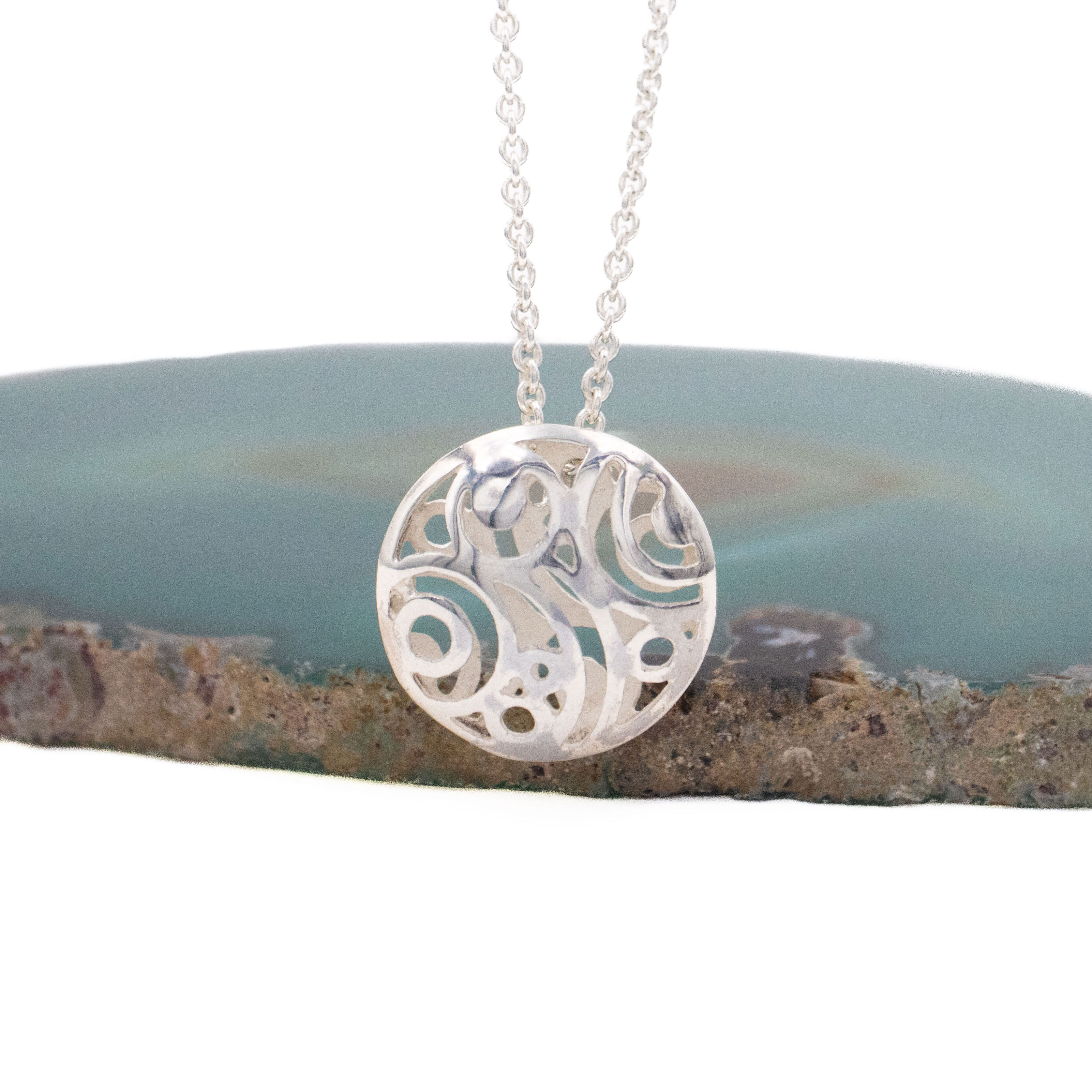 Womens Polished Folklore & Newgrange Gift Set in Real Sterling Silver