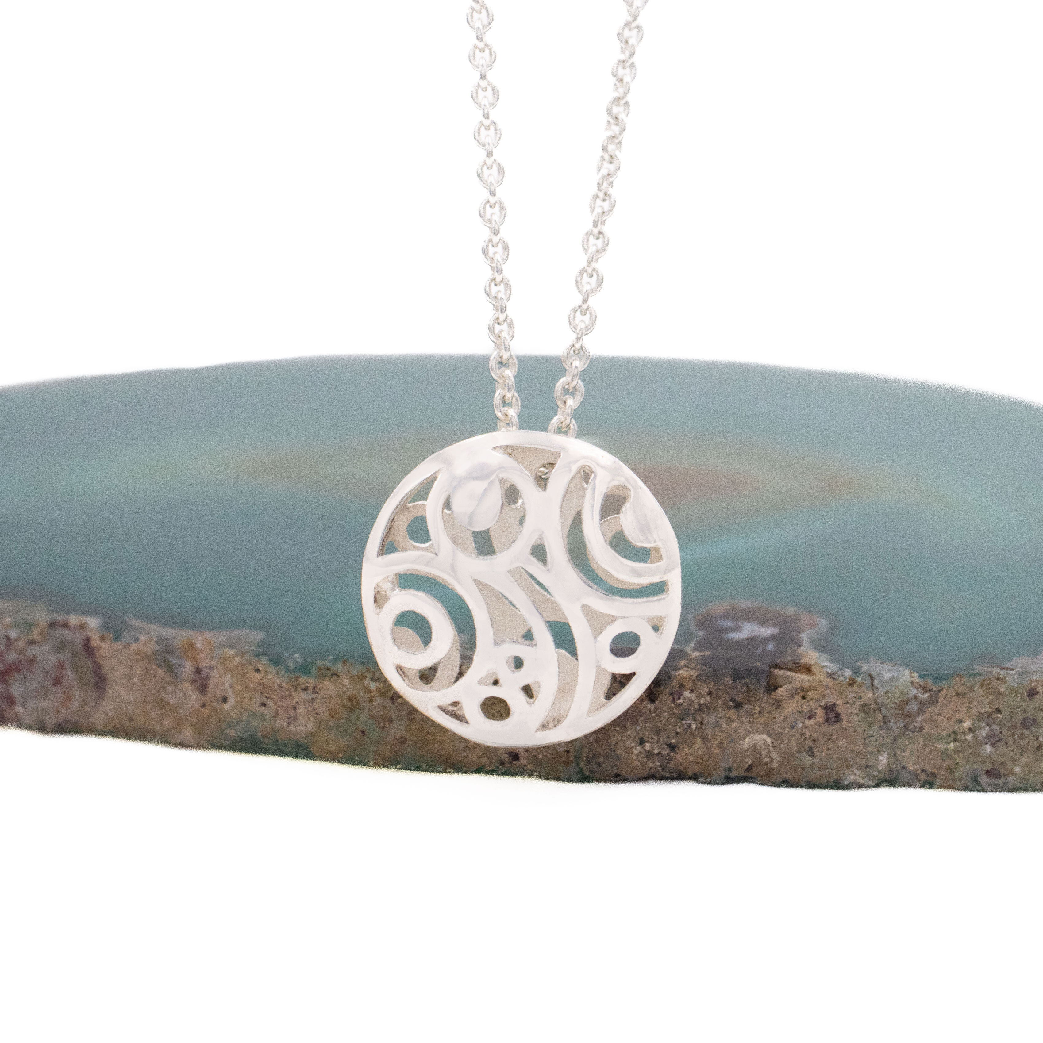 Handcrafted Double-sided Lios Necklace