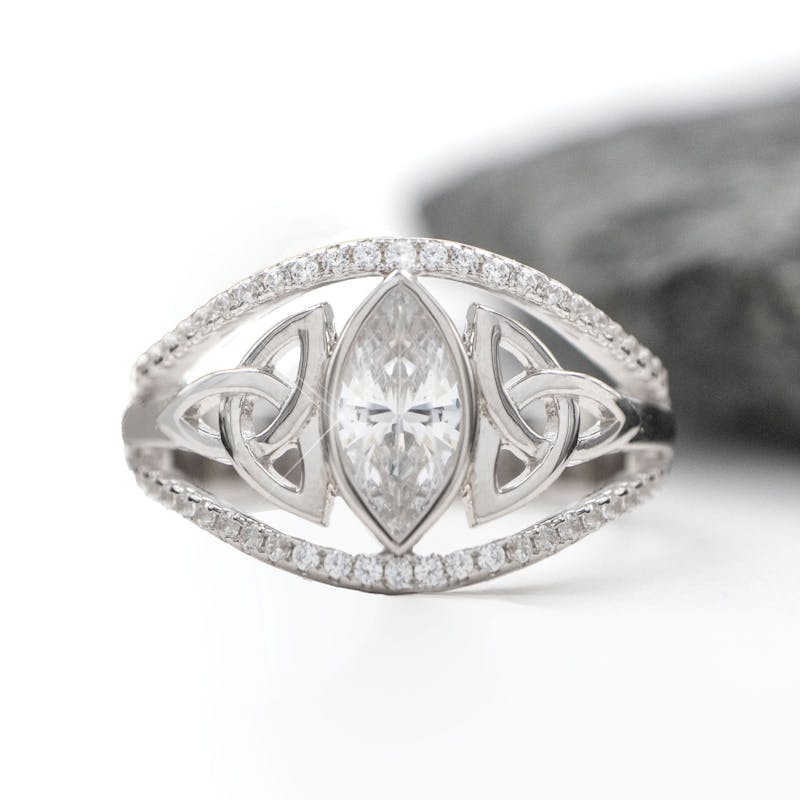 Celtico Trinità Orecchini 925 Argento Sterling Triquetra Celtico Trinità Orecchini 925 Argento Sterling Triquetra