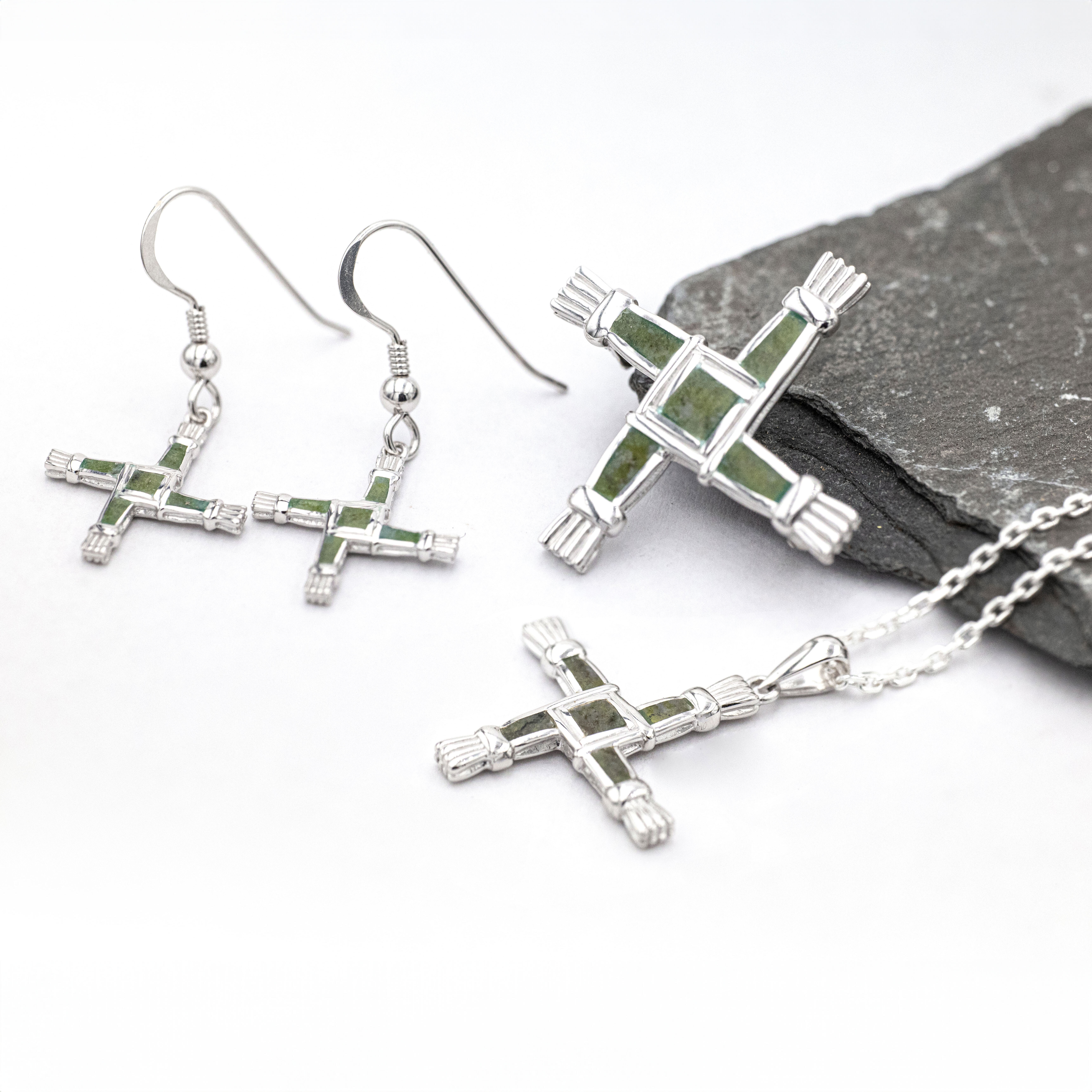 Necklace, Brooch and Earring Gift Set