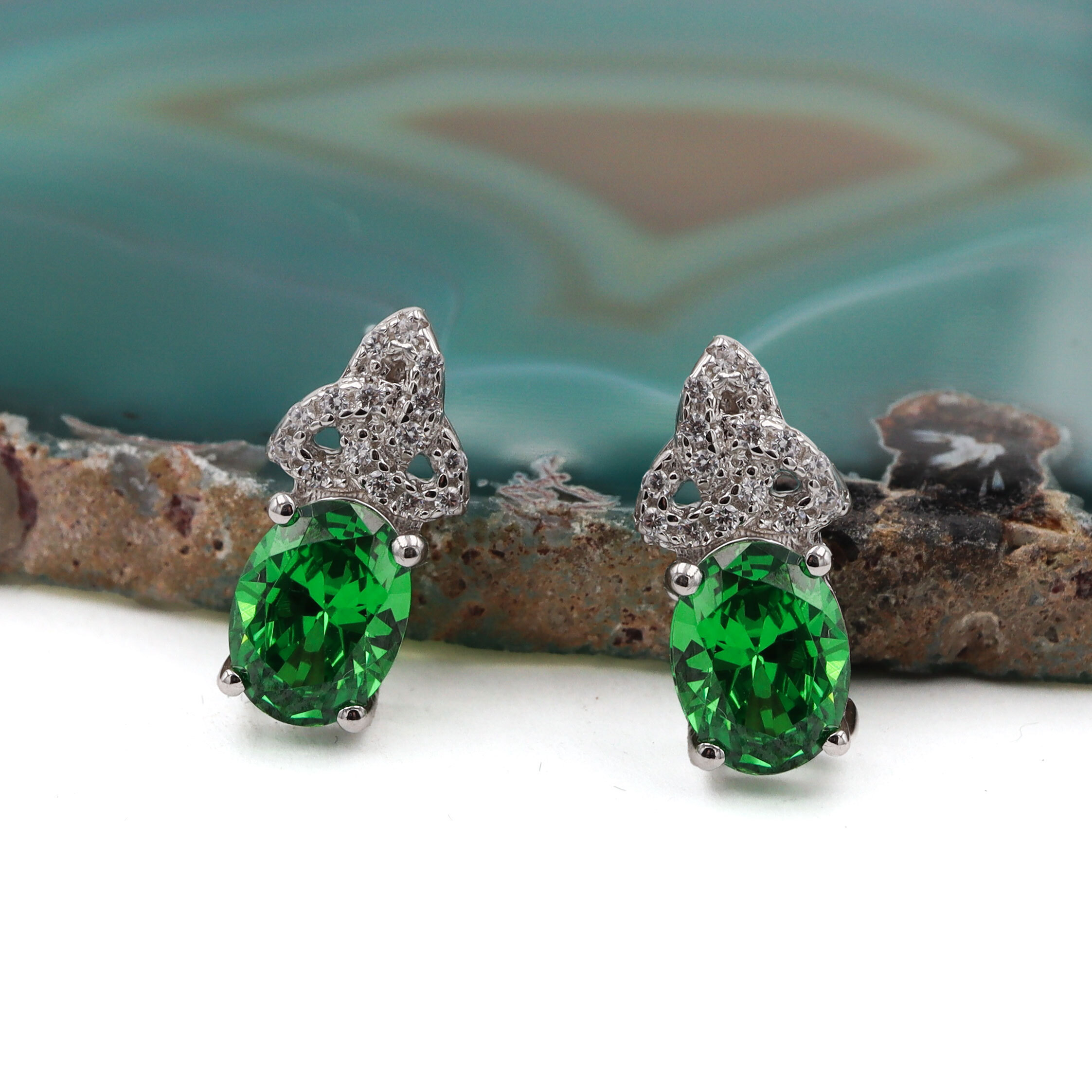 Authentic Sterling Silver Trinity Knot Gift Set With a Polished Finish For Women