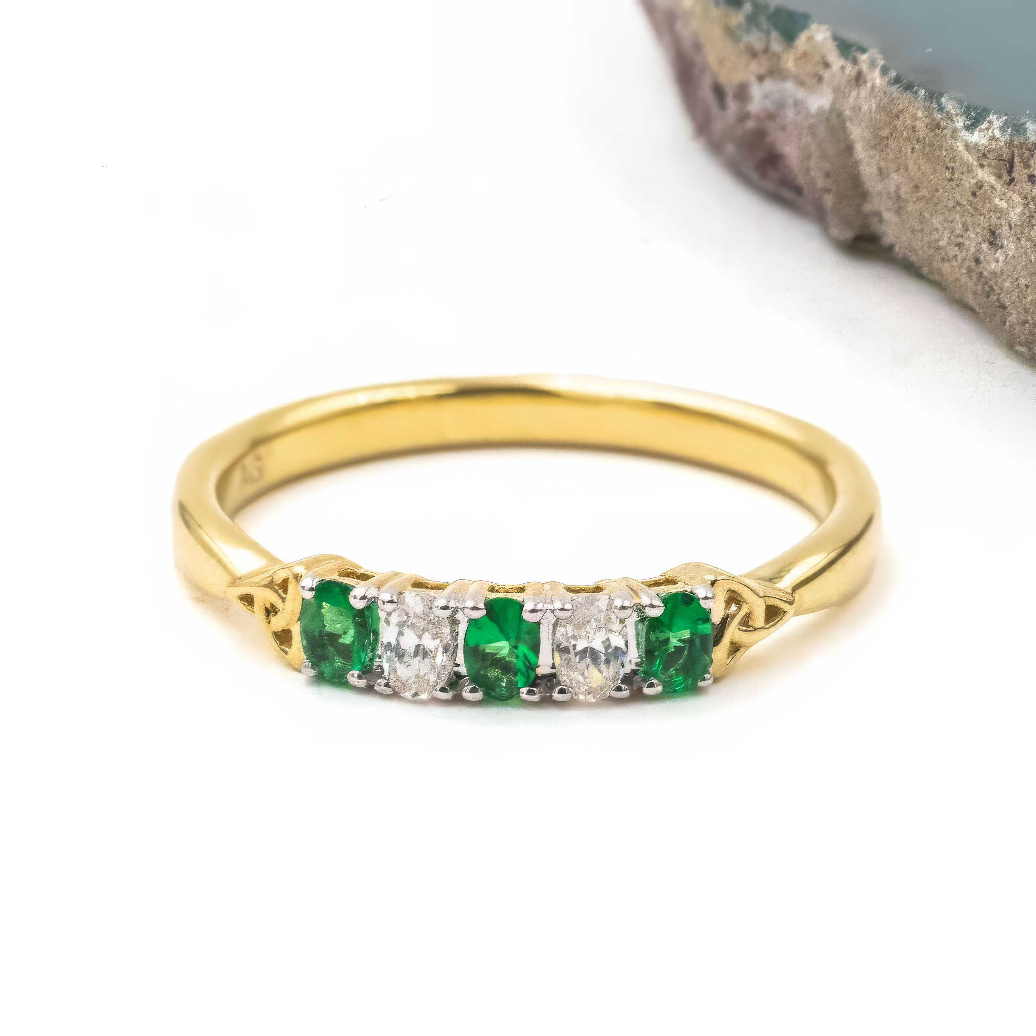 Gold Trinity Eternal Ring - Oval Cut