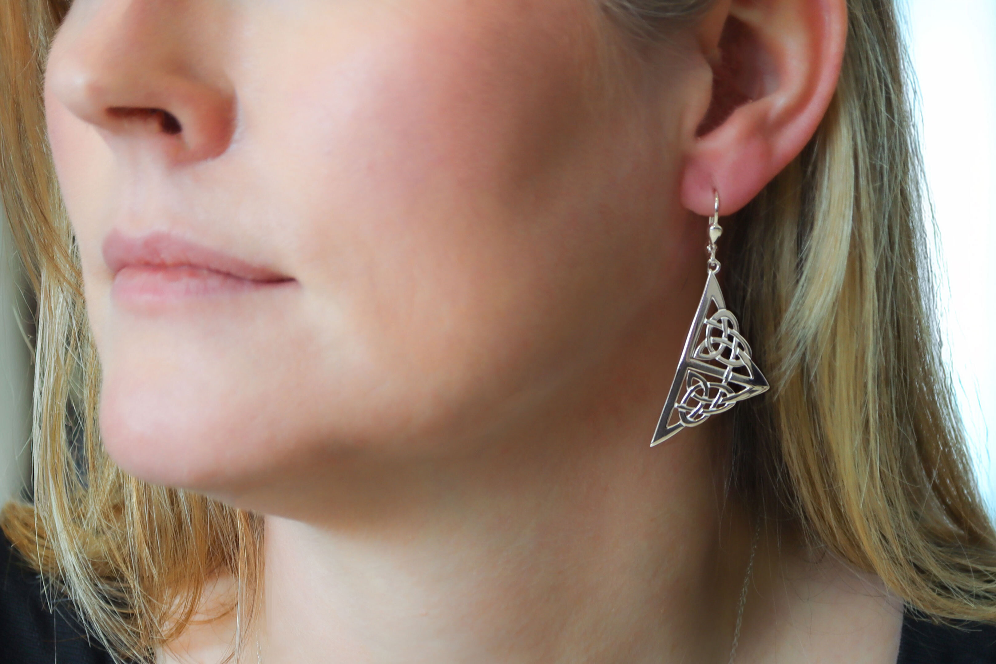 Celtic Knot Triangular Earrings Sku 25108 model