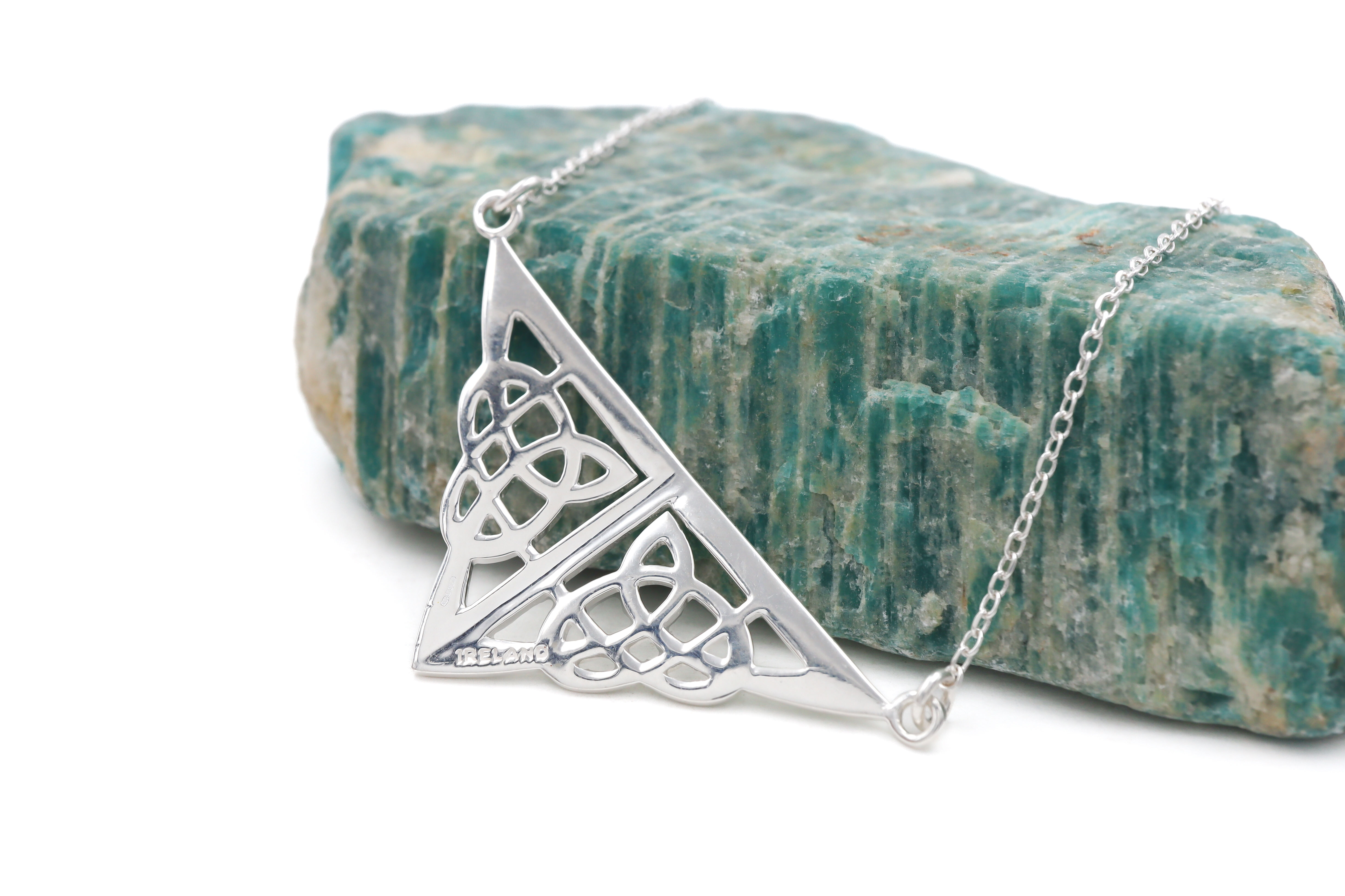 Celtic Knot Triangular Necklet Sku 25107 back