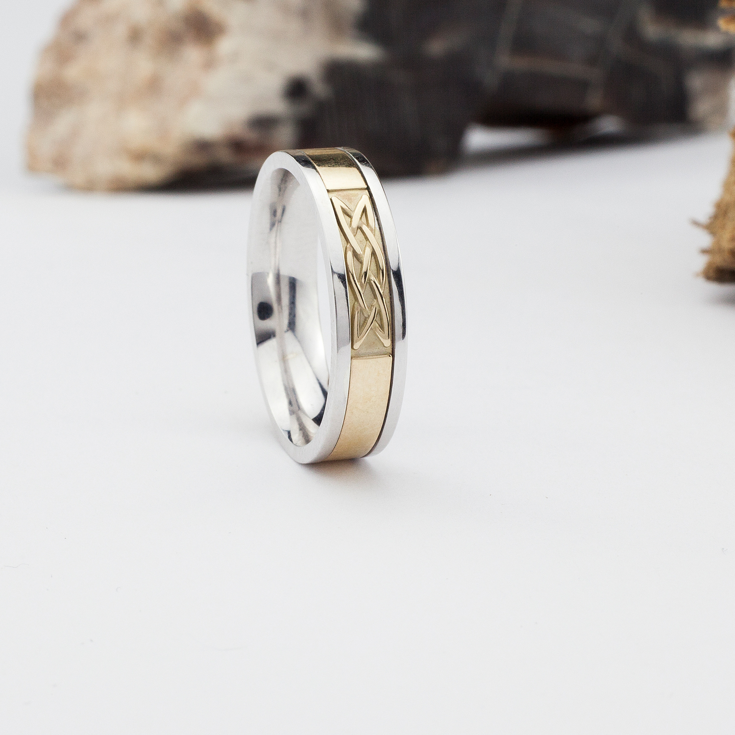 Authentic 14K White Gold & Yellow Gold Celtic Knot 5.0mm Ring For Men